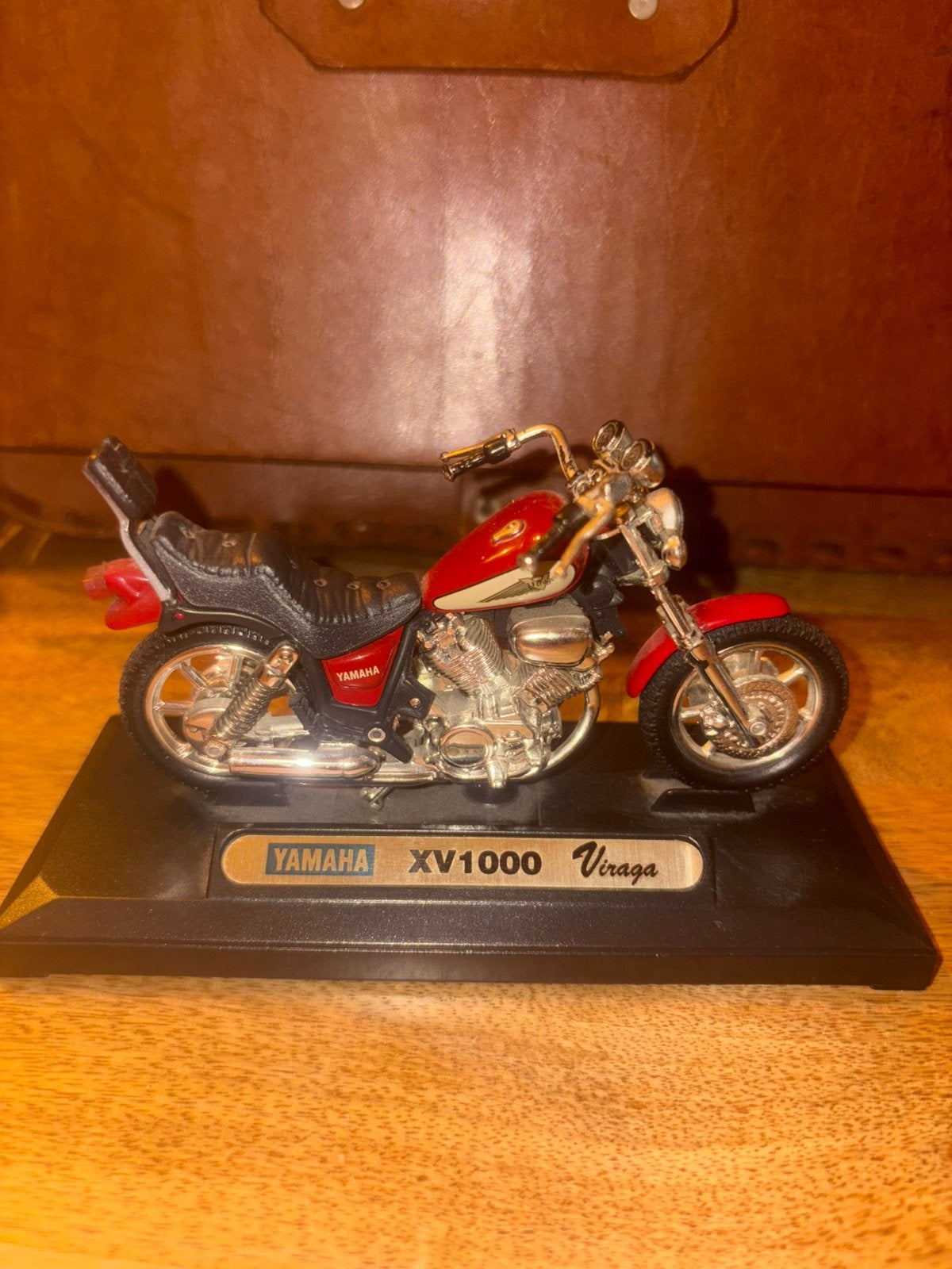 MotorMax Yamaha XV1000 Virago (1986) – Schaal 1:18, Hobby en Vrije tijd, Ophalen of Verzenden, Zo goed als nieuw, Overige merken