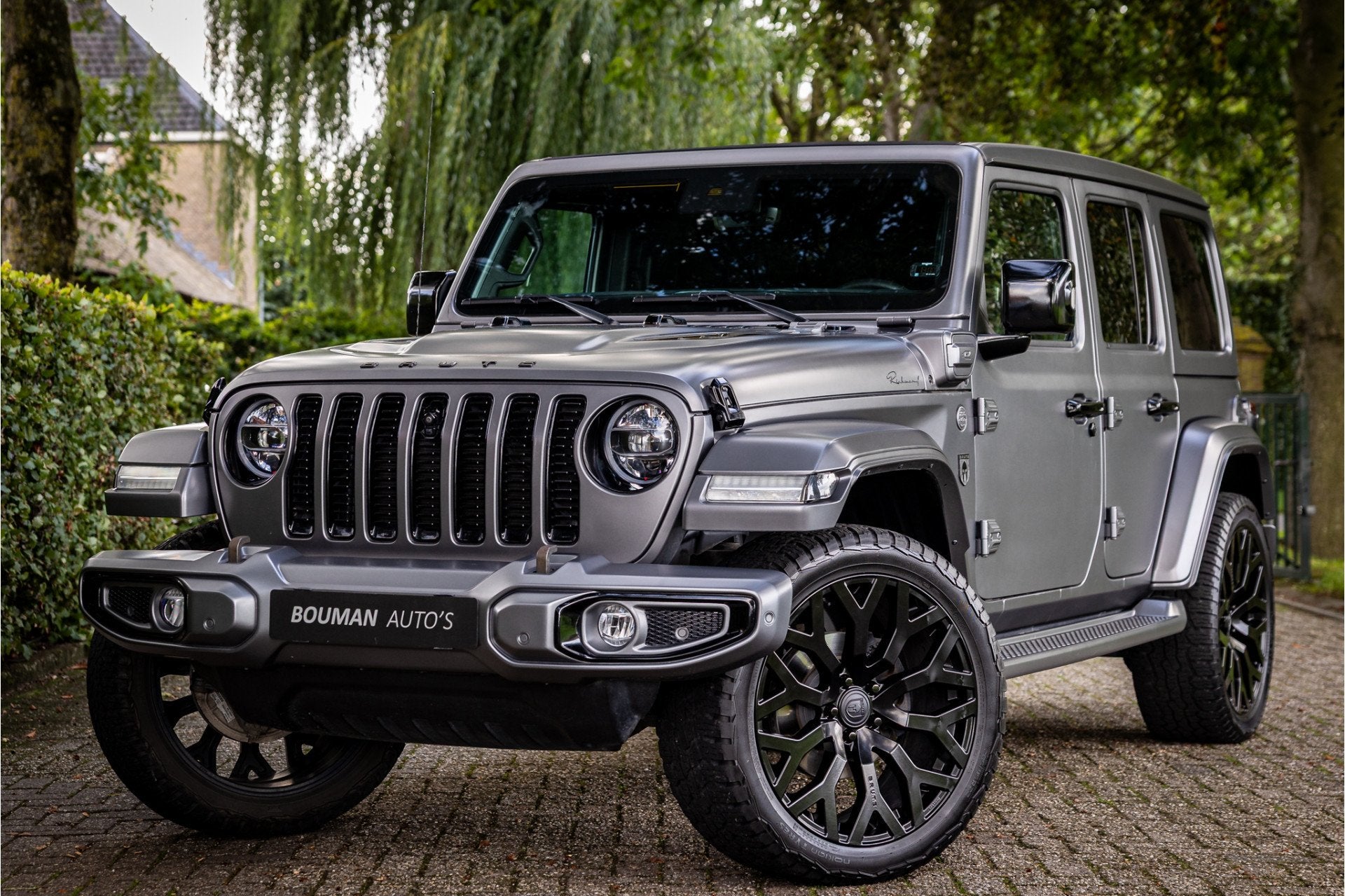 Jeep Wrangler Unlimited 4xe 380 Brute Richmond Softtop Skyro, Auto's, Automaat, Dealer onderhouden, 4 cilinders, Cabriolet