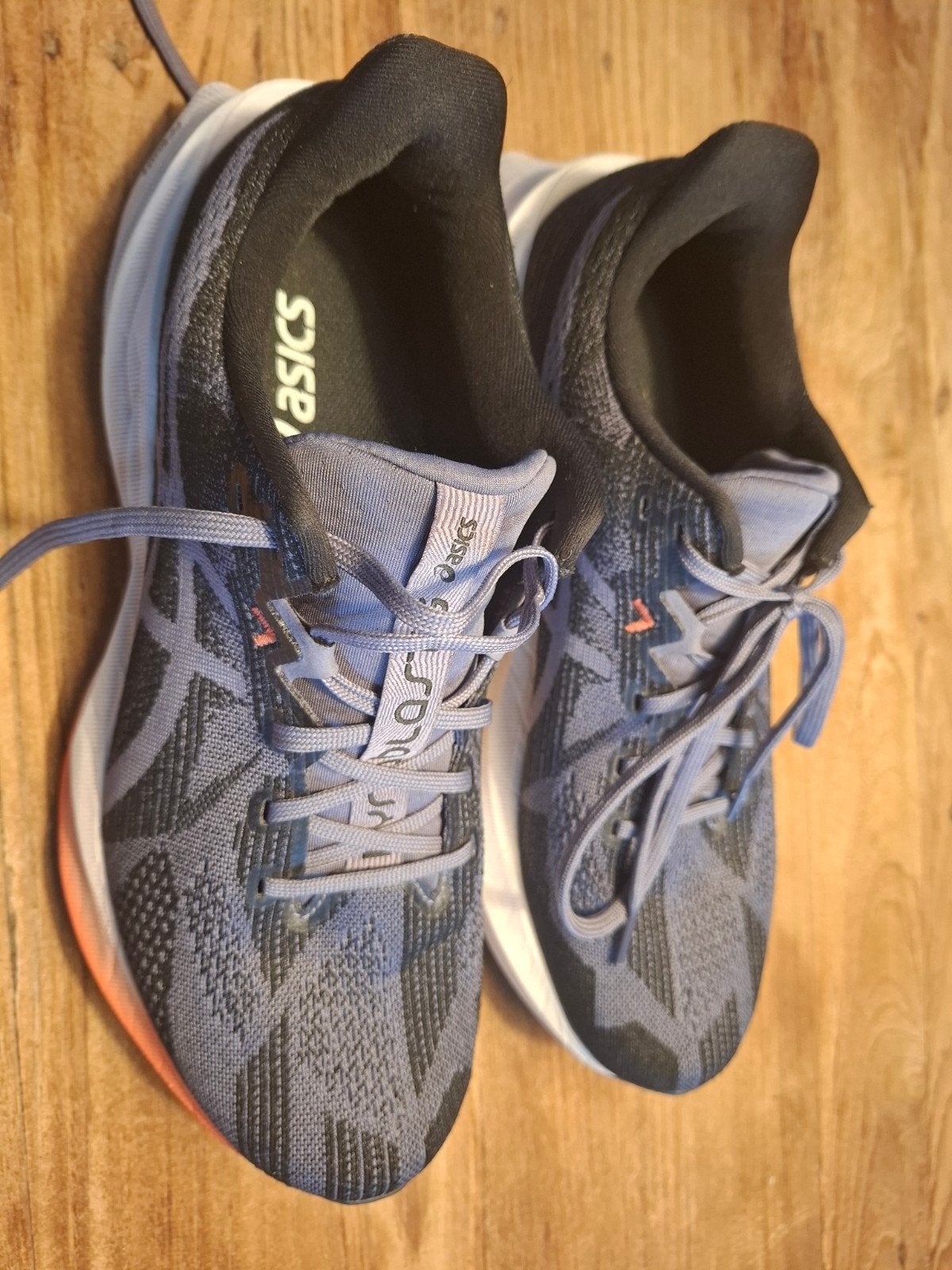 Asics Dynablast 5 Hardloopschoenen - Redelijk nieuw, Hardloopschoenen, Ophalen of Verzenden, Zo goed als nieuw, Hardlopen