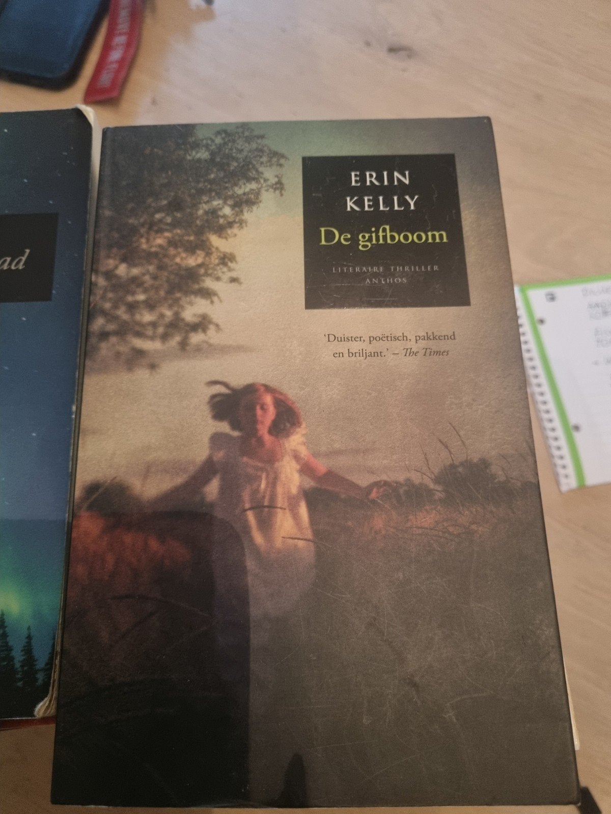 Erin Kelly - De gifboom, Ophalen of Verzenden, Zo goed als nieuw, Erin Kelly