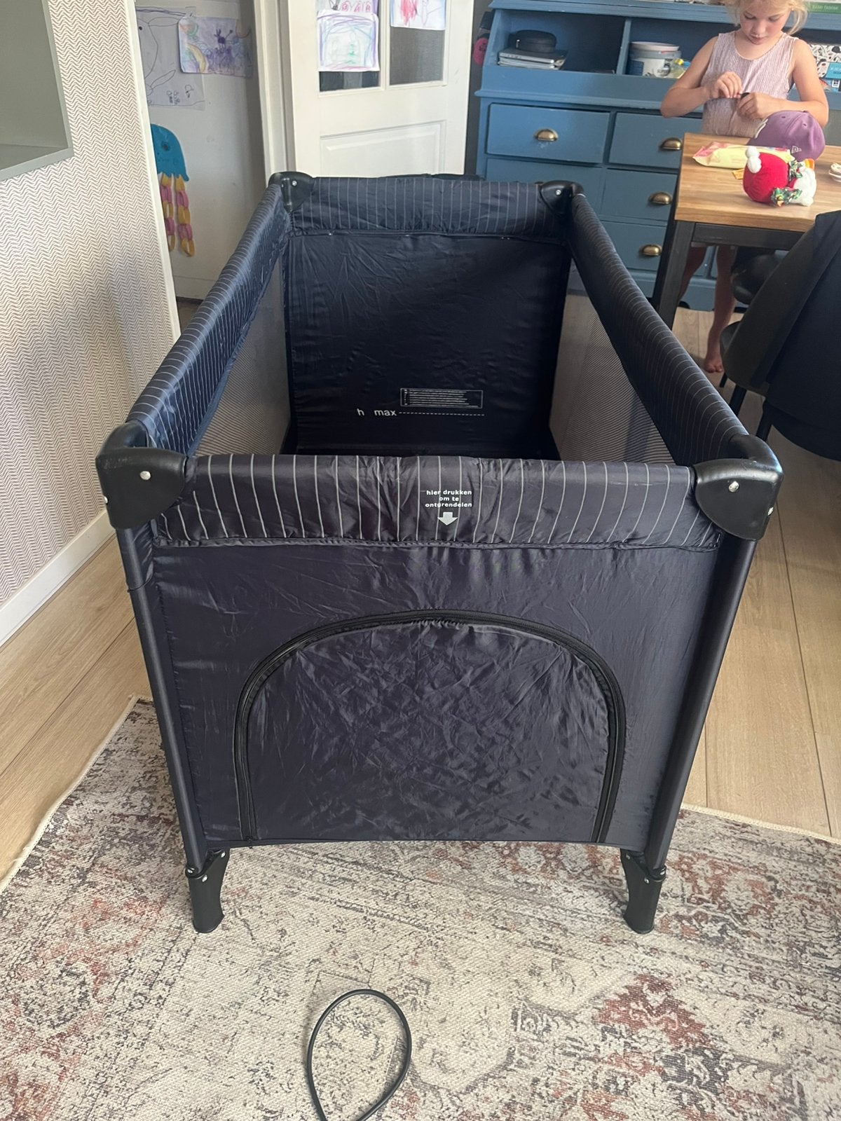 Prenatal camping logeerbed, Ophalen, Gebruikt, Reisbedje