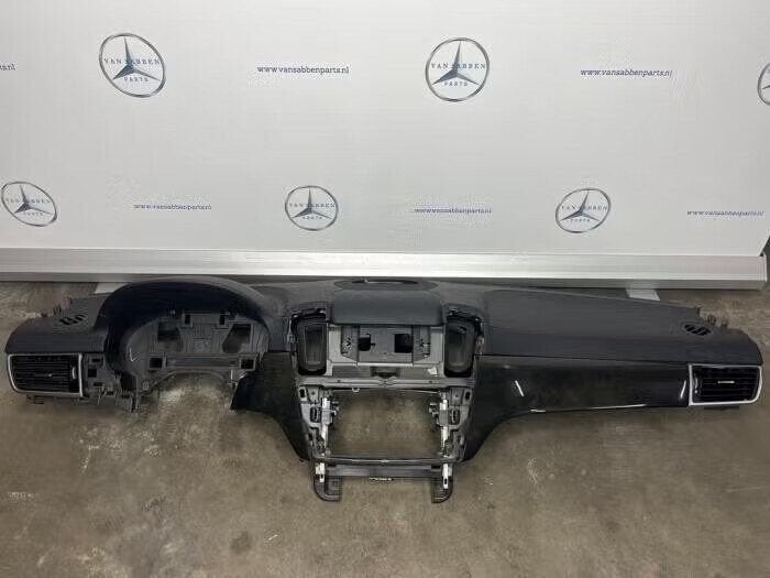 Dashboard van een Mercedes GLE, Auto-onderdelen, Ophalen of Verzenden, Gebruikt