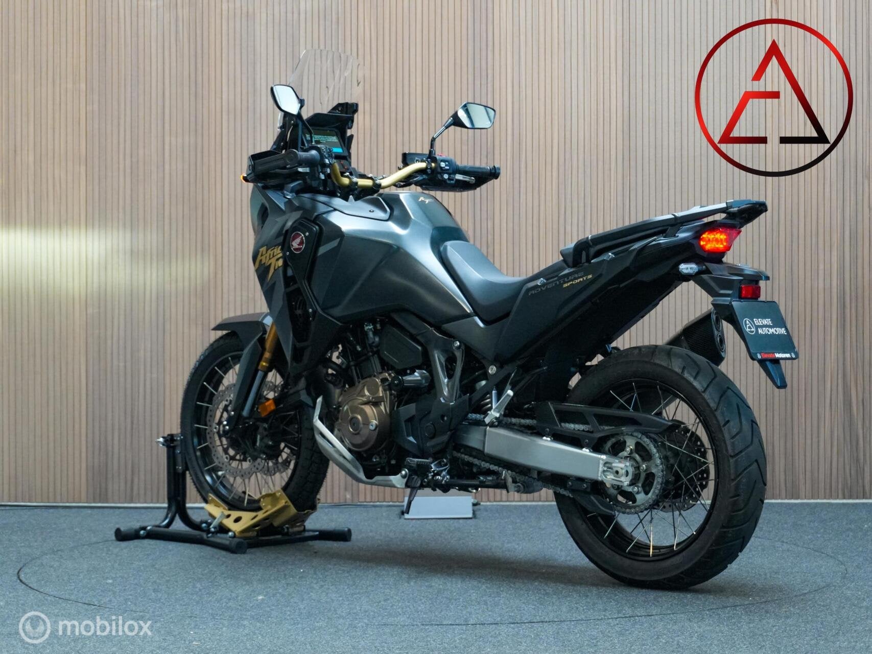 Honda CRF 1100L Africa Twin Adventure Sports DCT, Honda, Christiaan huygensweg 32D, Bedrijf, Handvatverwarming