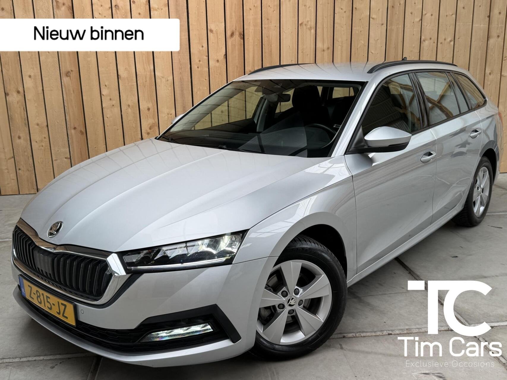 Skoda Octavia Combi 1.0 TSI Business Edition Apple CarPlay/A, Auto's, Voorwielaandrijving, Gebruikt, Euro 6, Origineel Nederlands