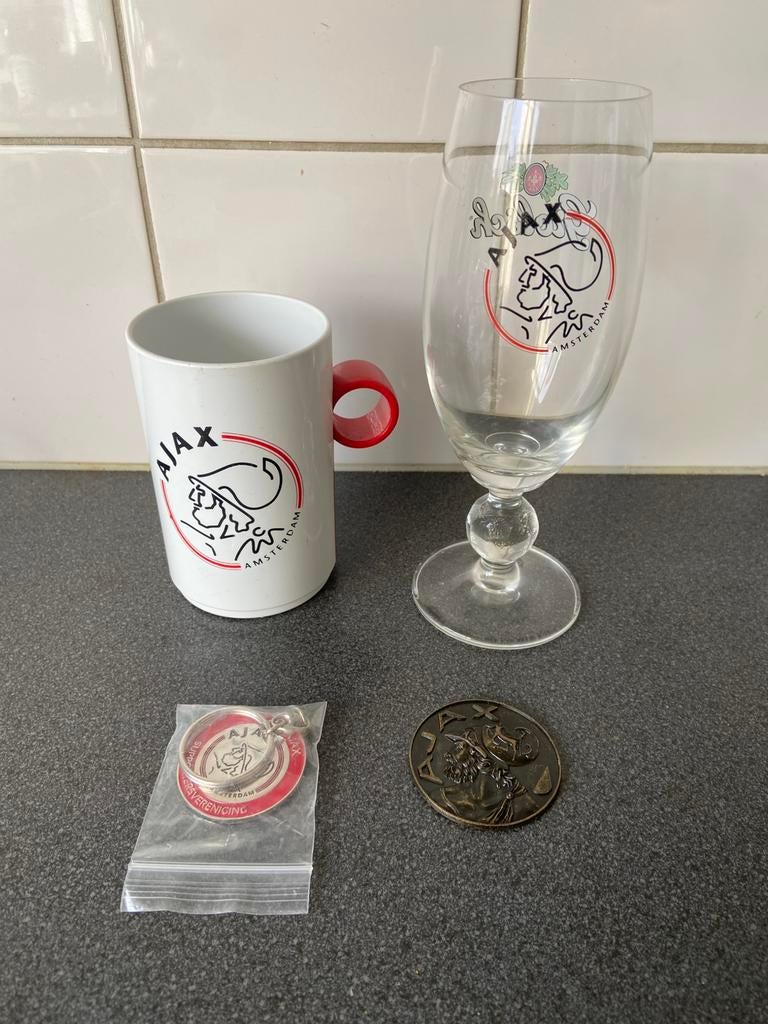 Ajax items. 4 stuks, Ophalen of Verzenden, Zo goed als nieuw, Ajax, Overige typen