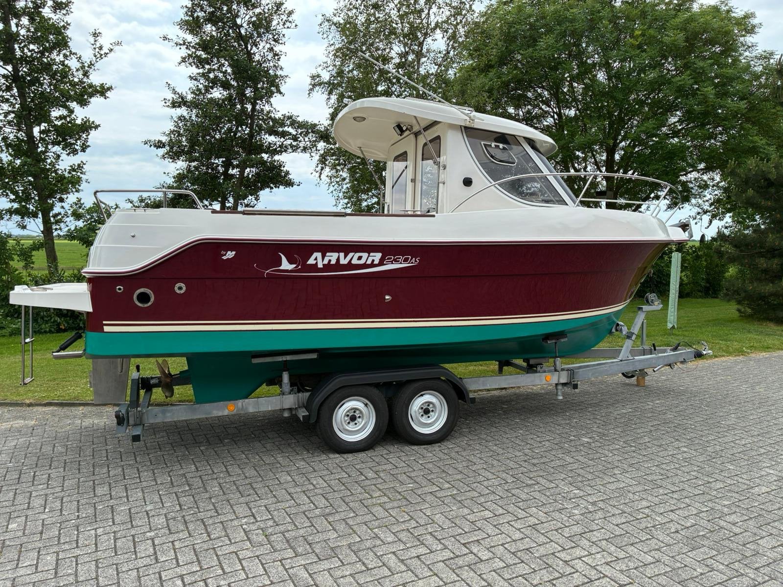 Arvor 230 AS - Perfecte vis- en tourboot, Watersport en Boten, Ophalen, Overige merken, Gebruikt, Binnenboordmotor