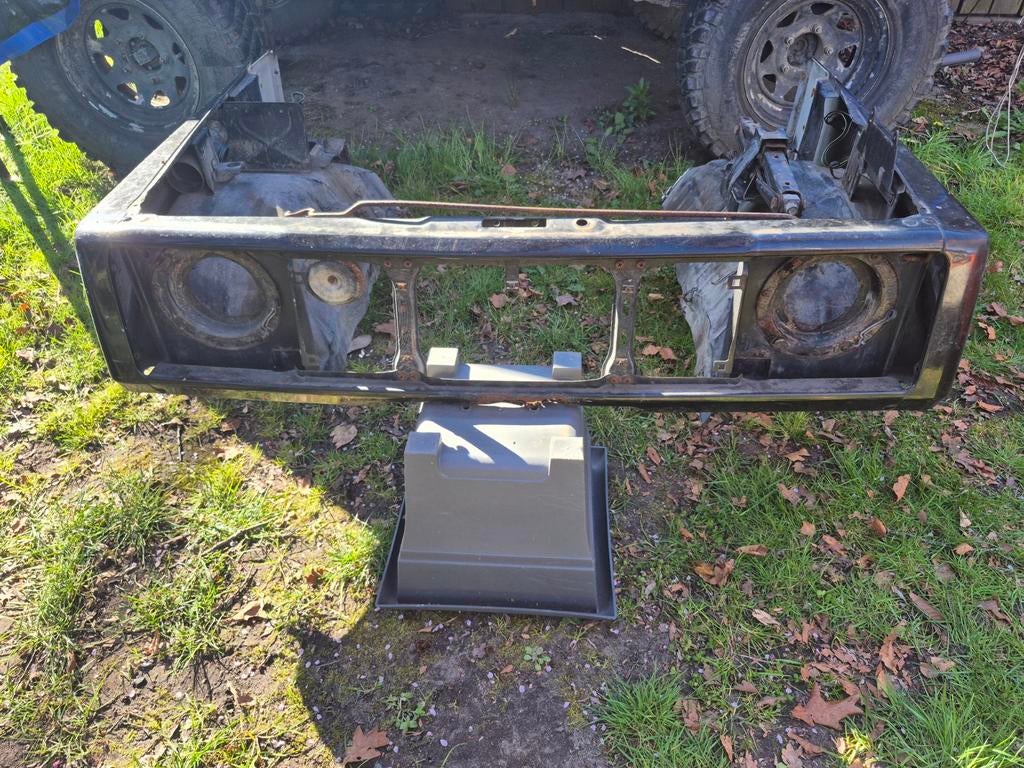 Suzuki Samurai neus, Ophalen of Verzenden
