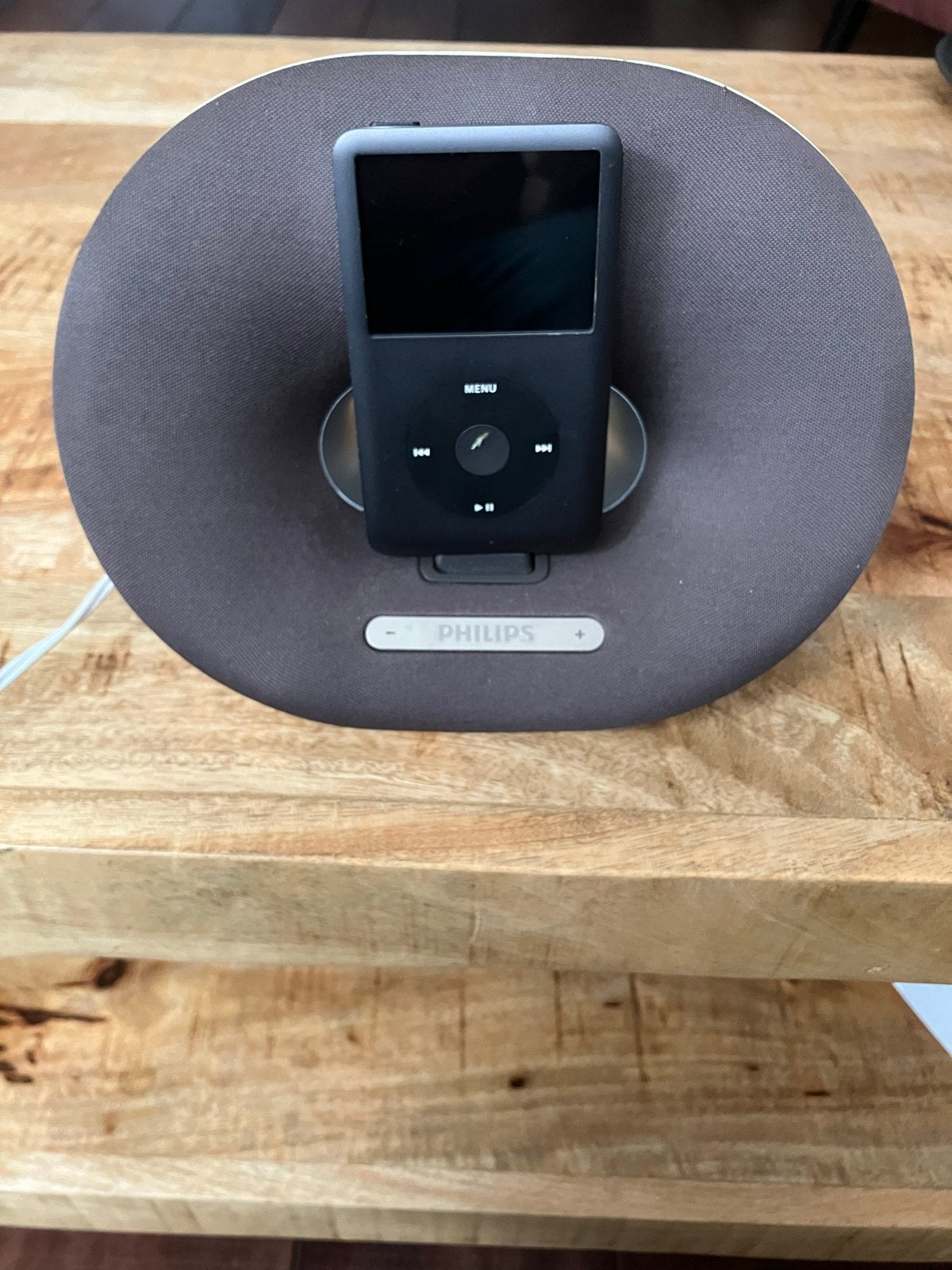 iPod Classic met Philips docking station, 40 GB en meer, Gebruikt, Classic, Zwart