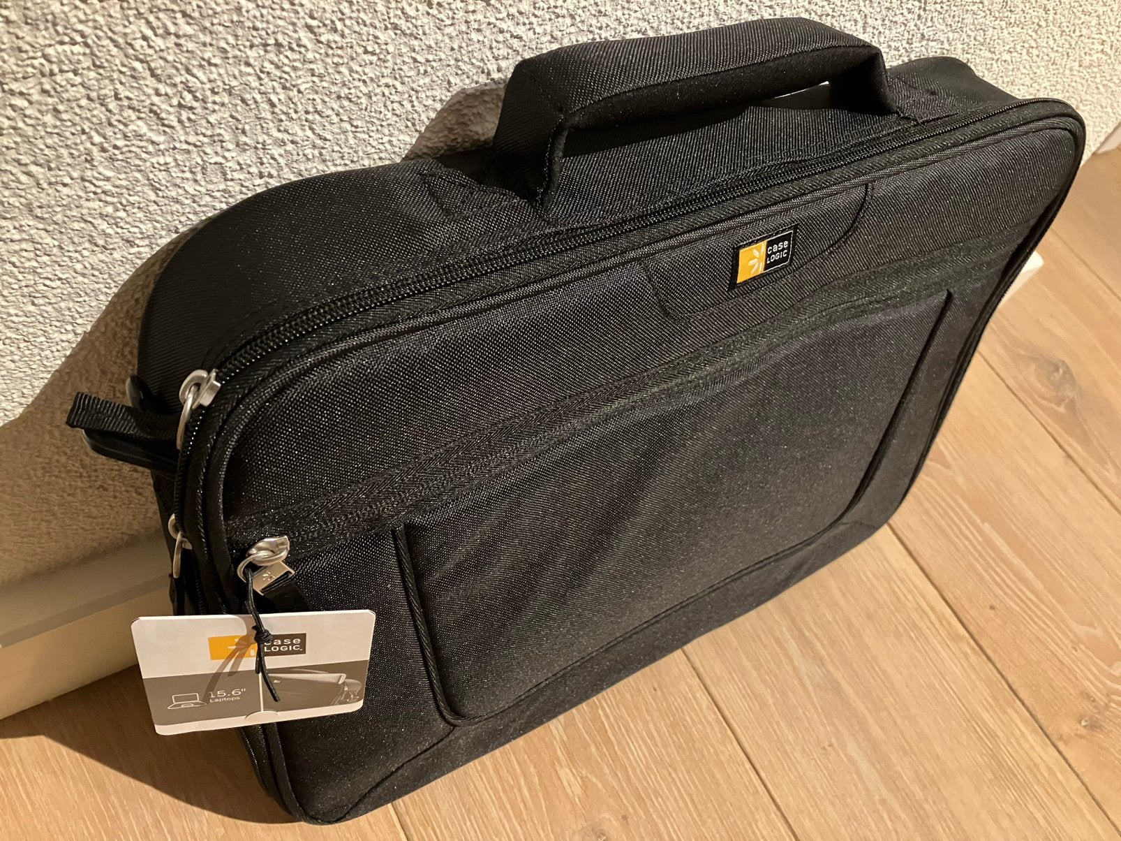 Nieuw! Case Logic laptoptas zwart 15.6” bijna gratis.., Ophalen of Verzenden, 15 inch, Nieuw, Zwart