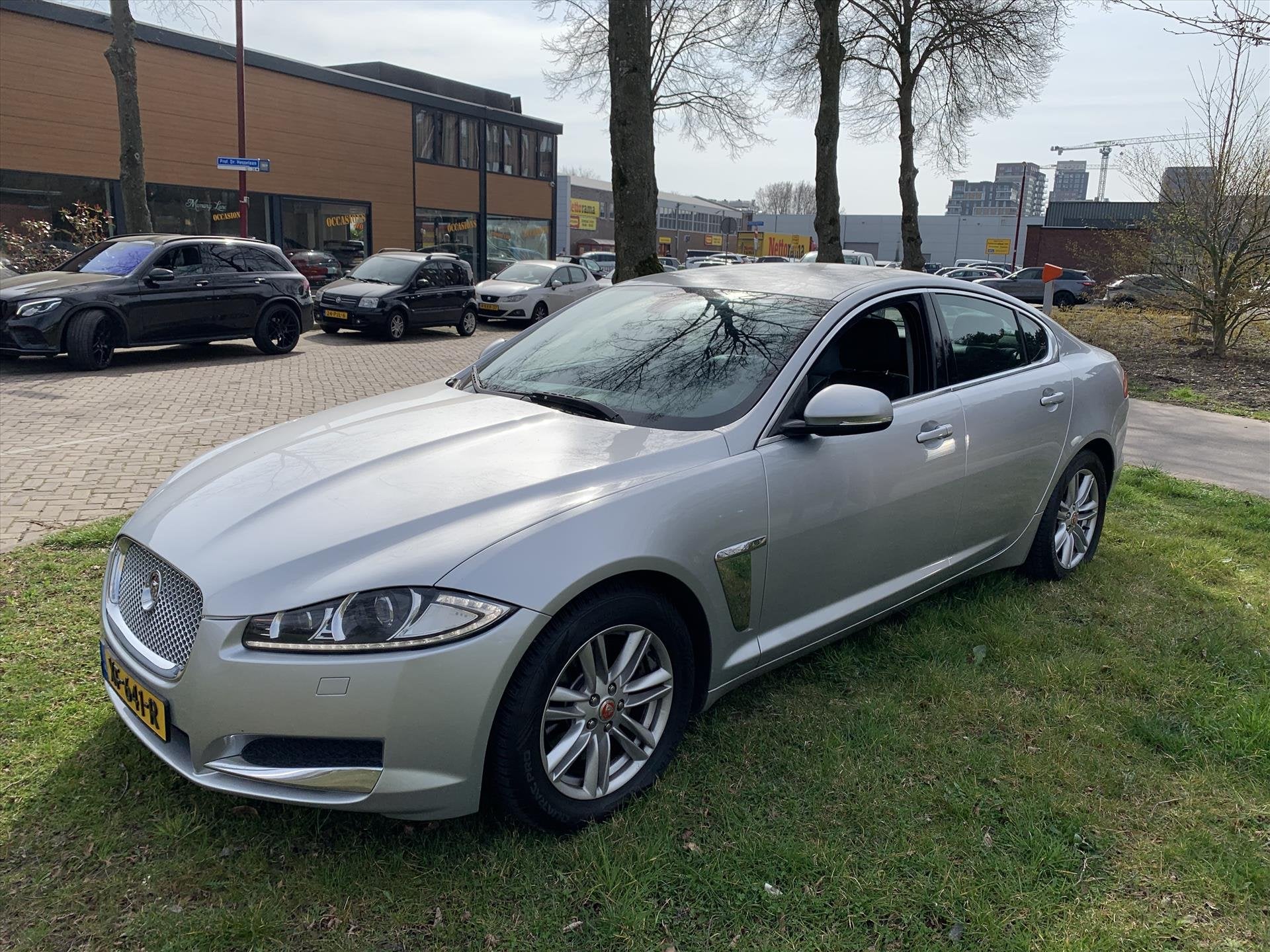 Jaguar XF 2.2D 163pk Aut. Business Edition, Auto's, Automaat, Euro 5, Gebruikt, Zwart