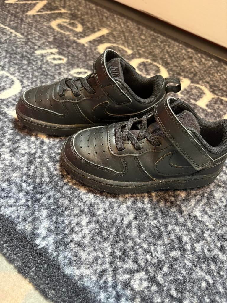 Nike kinder schoen, Ophalen, Zo goed als nieuw, Jongetje of Meisje, Schoentjes
