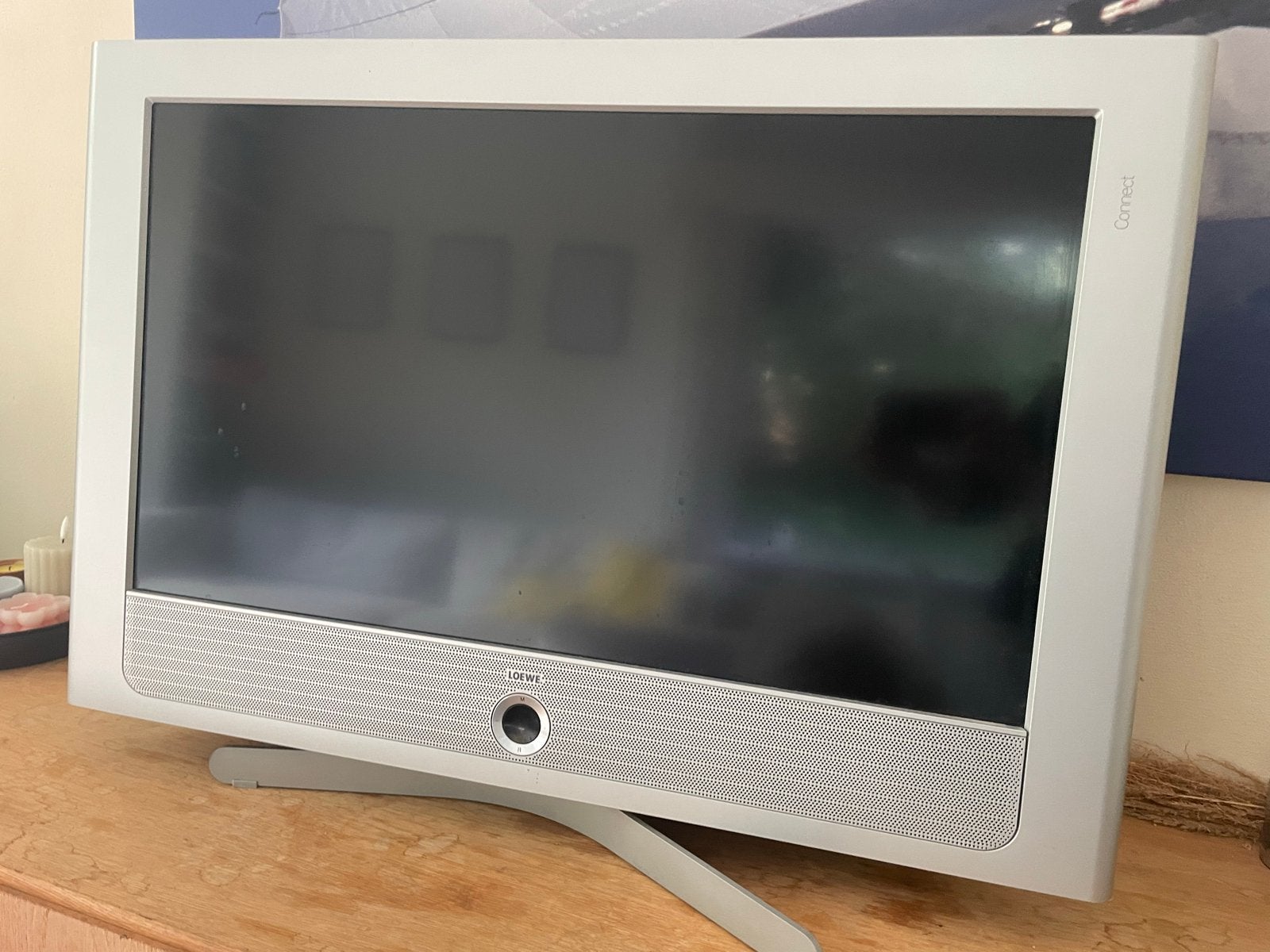 Loewe Connect TV met afstandsbediening, Gebruikt, 50 Hz, 60 tot 80 cm, Ophalen