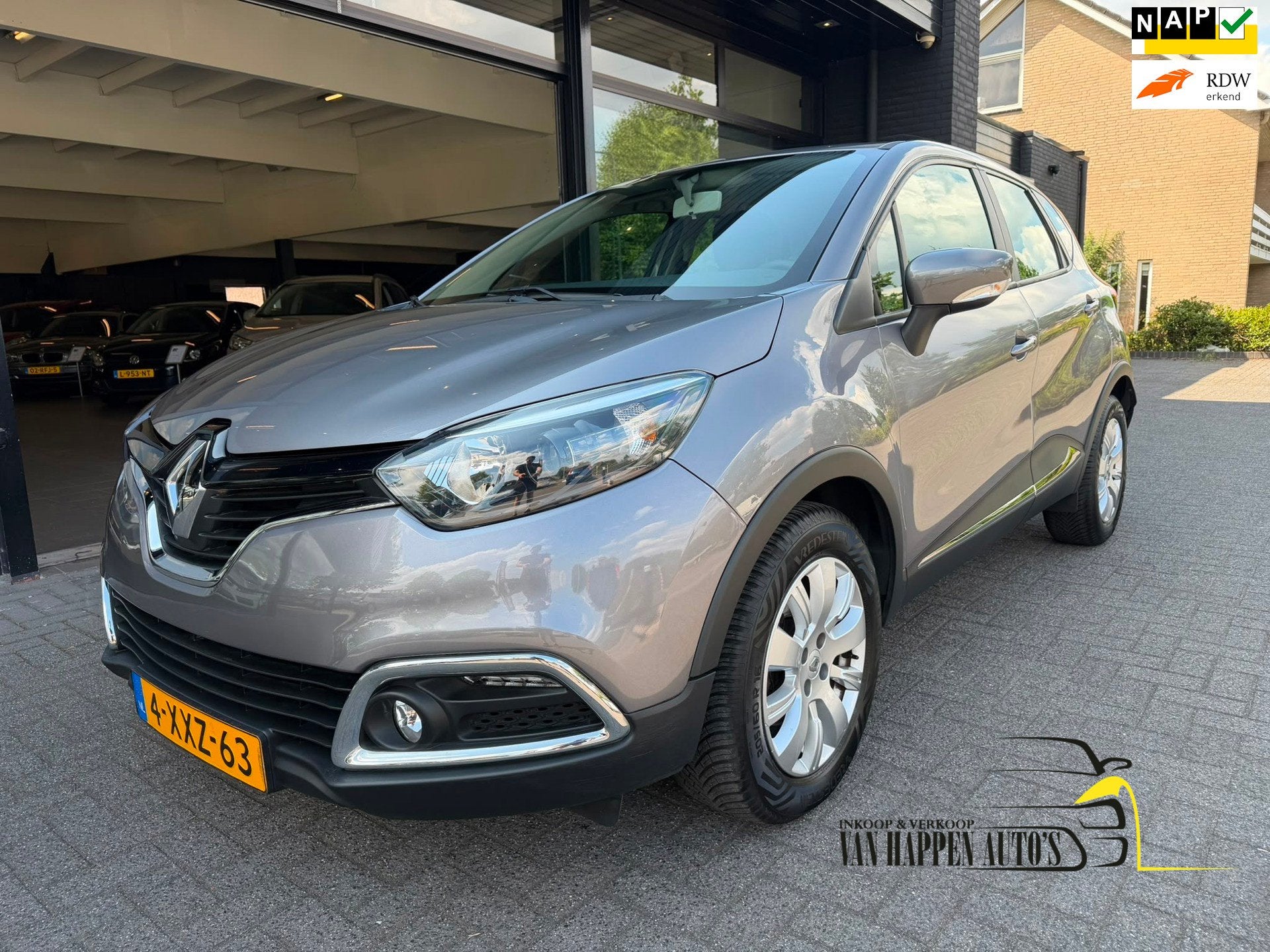 Renault Captur 1.2 TCe Expression, Euro 5, LED verlichting, 4 cilinders, Origineel Nederlands