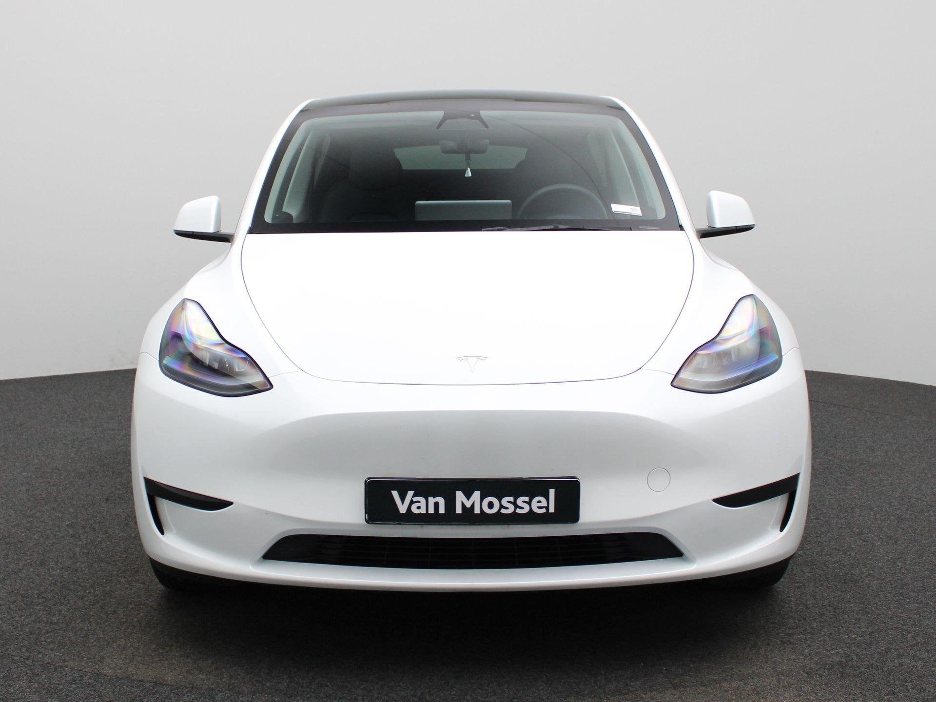 Tesla Model Y Long Range RWD 75 kWh | LEDER | ELEK.STOEL | C, 12 maanden, Gebruikt, 495 min, 600 km