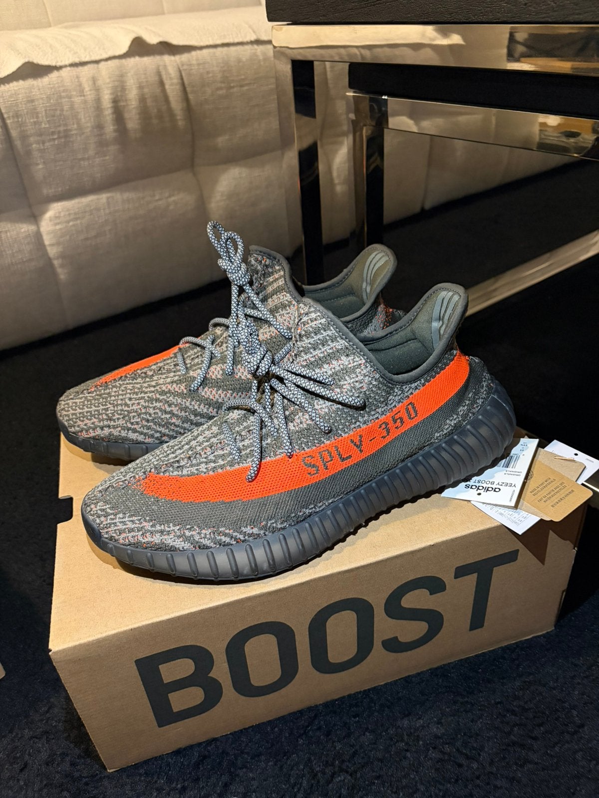 adidas Yeezy Boost 350 V2 Beluga – Maat 46 – Origineel, Ophalen of Verzenden, Zo goed als nieuw, Overige kleuren