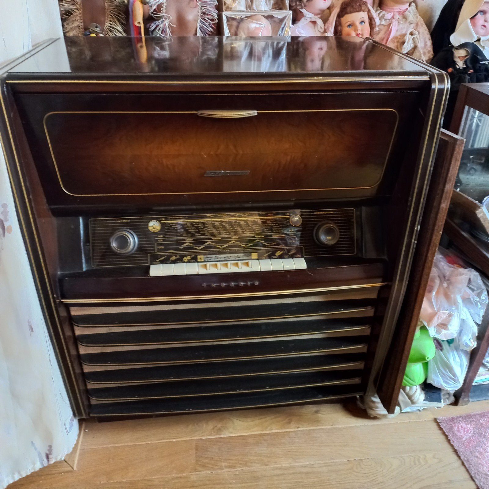 Radio-Grammafoonkast 50er/60er jaren van Grundig, Antiek en Kunst, Ophalen