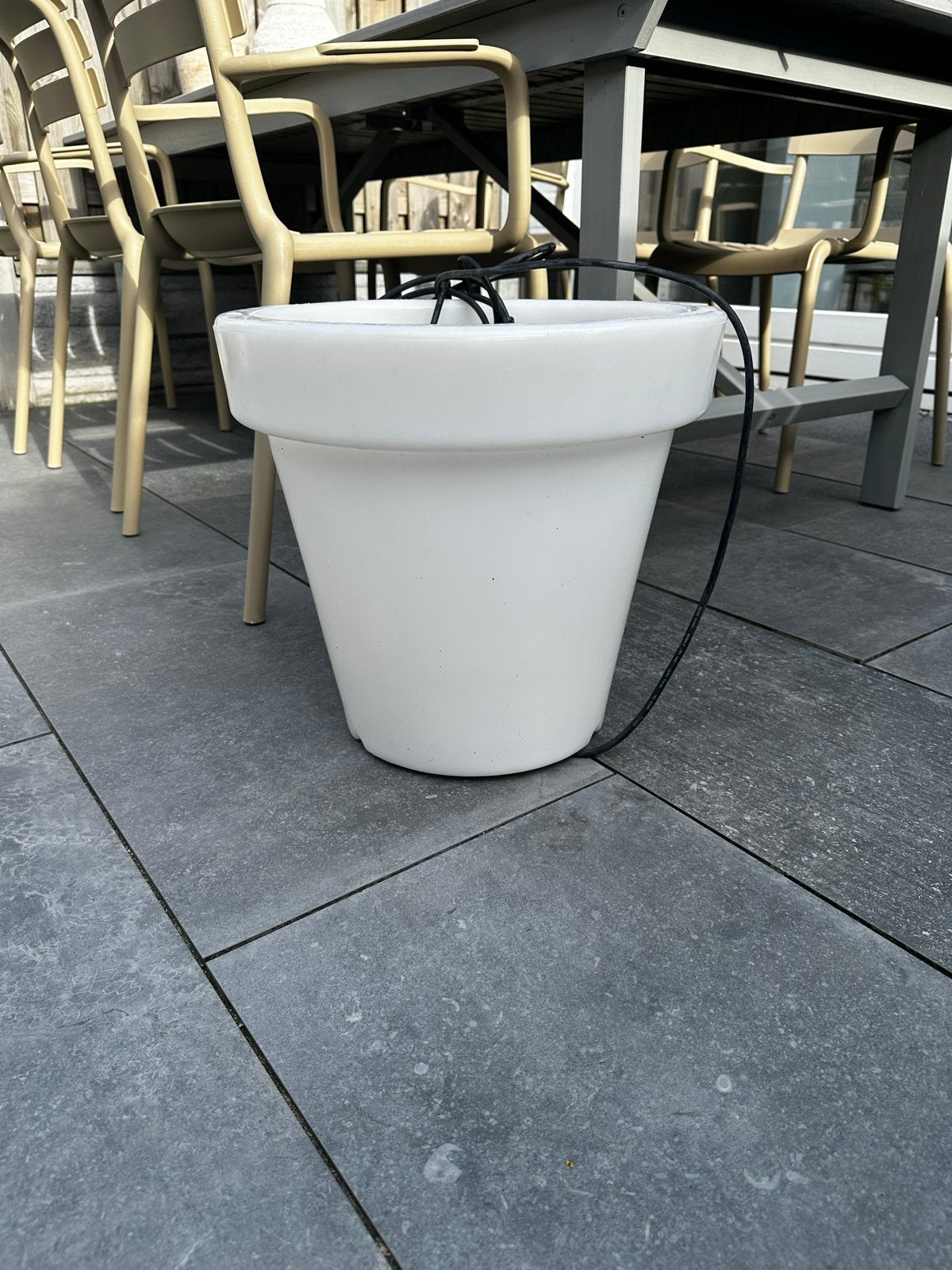 Bloom Verlichte Bloempot Wit - 40x43cm Outdoor Tuin, Tuin en Terras, Bloempotten, Ophalen, Kunststof, 40 cm of meer, Rond
