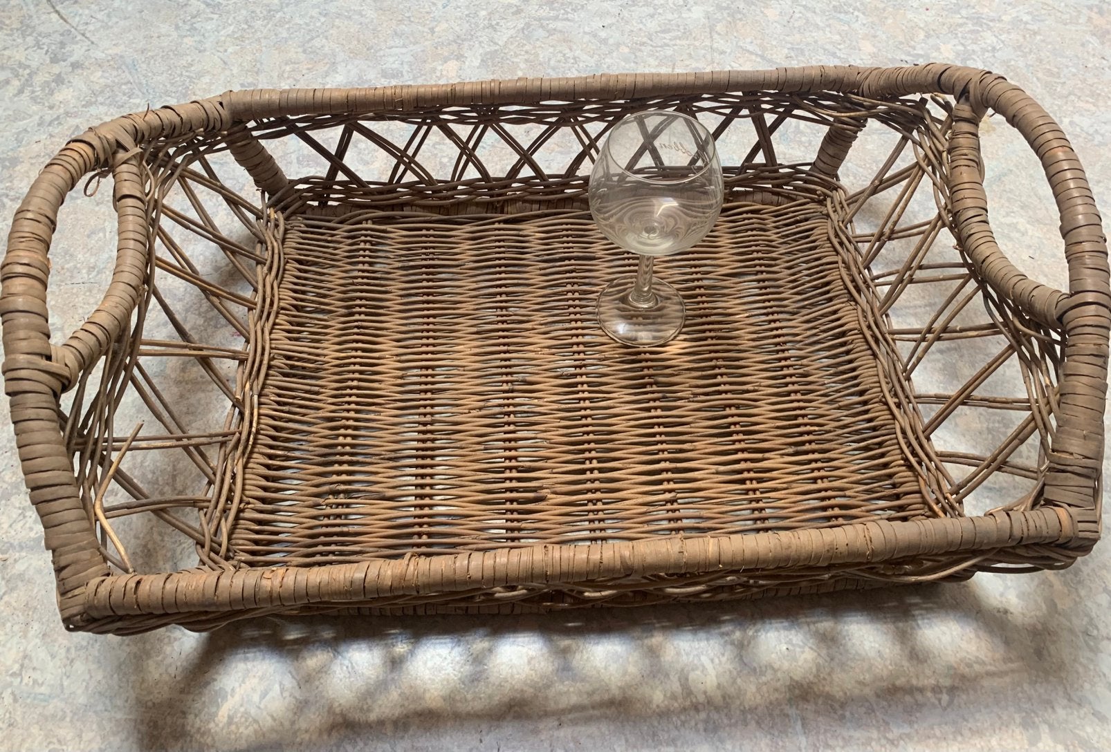 Pitrieten dienblad / mand, Ophalen, Gevlochten, Natuurlijk materiaal, Nieuw