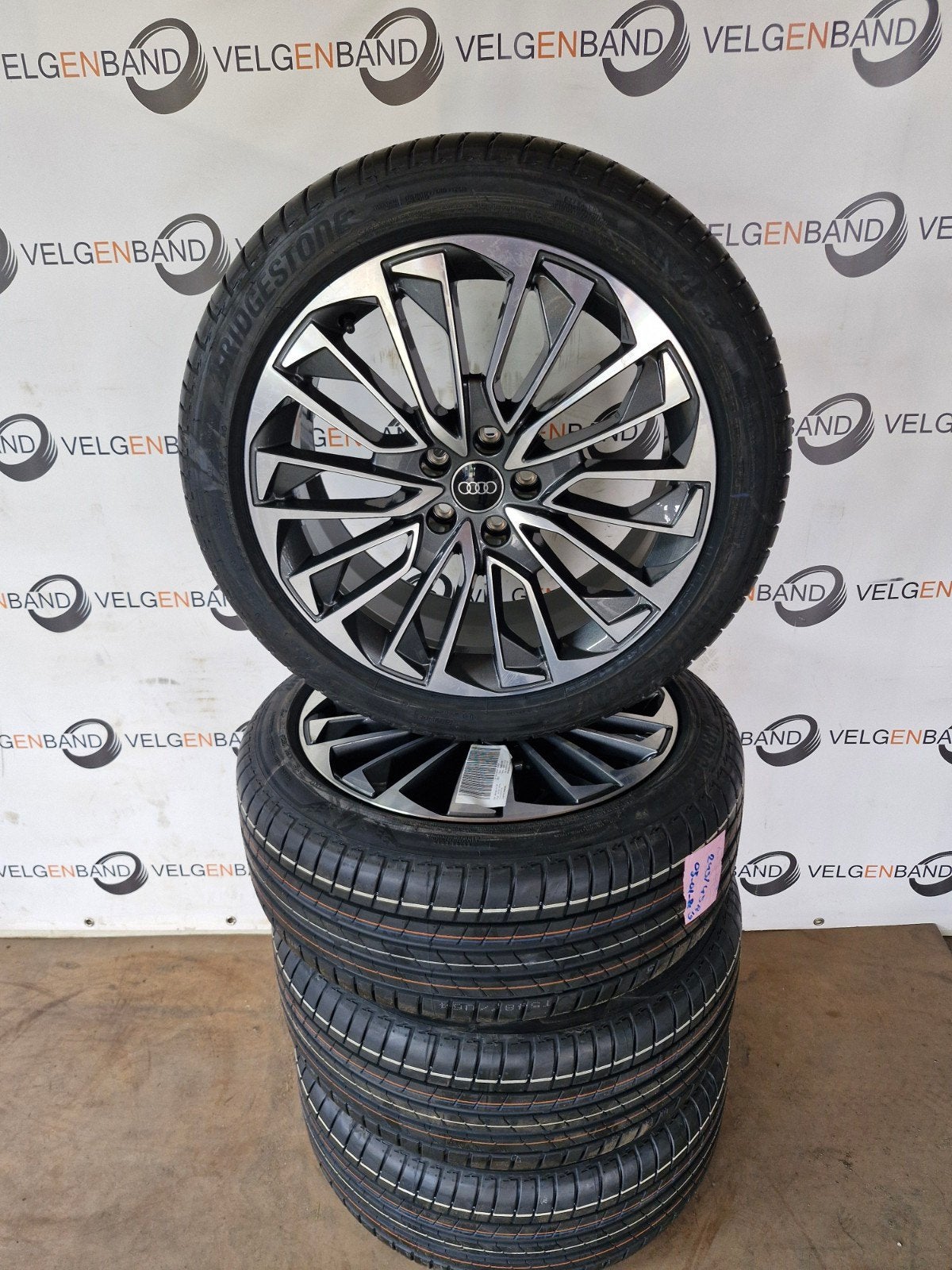Zomerset Audi A6 C8 Nieuw 245 45 19 5x112 66.5 zomerbanden, 19 inch, Audi, 245 mm, .
