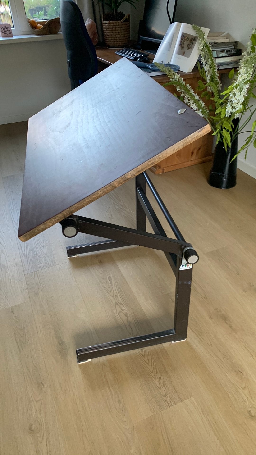 Oude stevige tekentafel, Ophalen, Zo goed als nieuw, Rechthoekig, 50 tot 100 cm