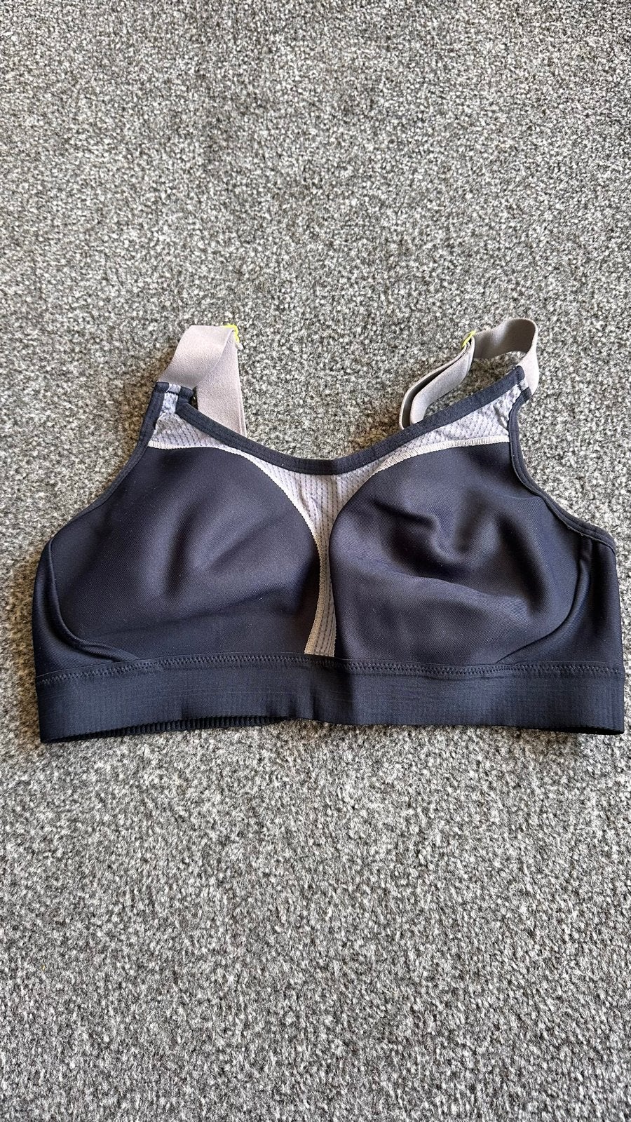 Active Touch Sportbeha - Zwart - Maat 75C, Kleding | Dames, Zwart, Ophalen of Verzenden, Fitness of Aerobics, Maat 36 (S)