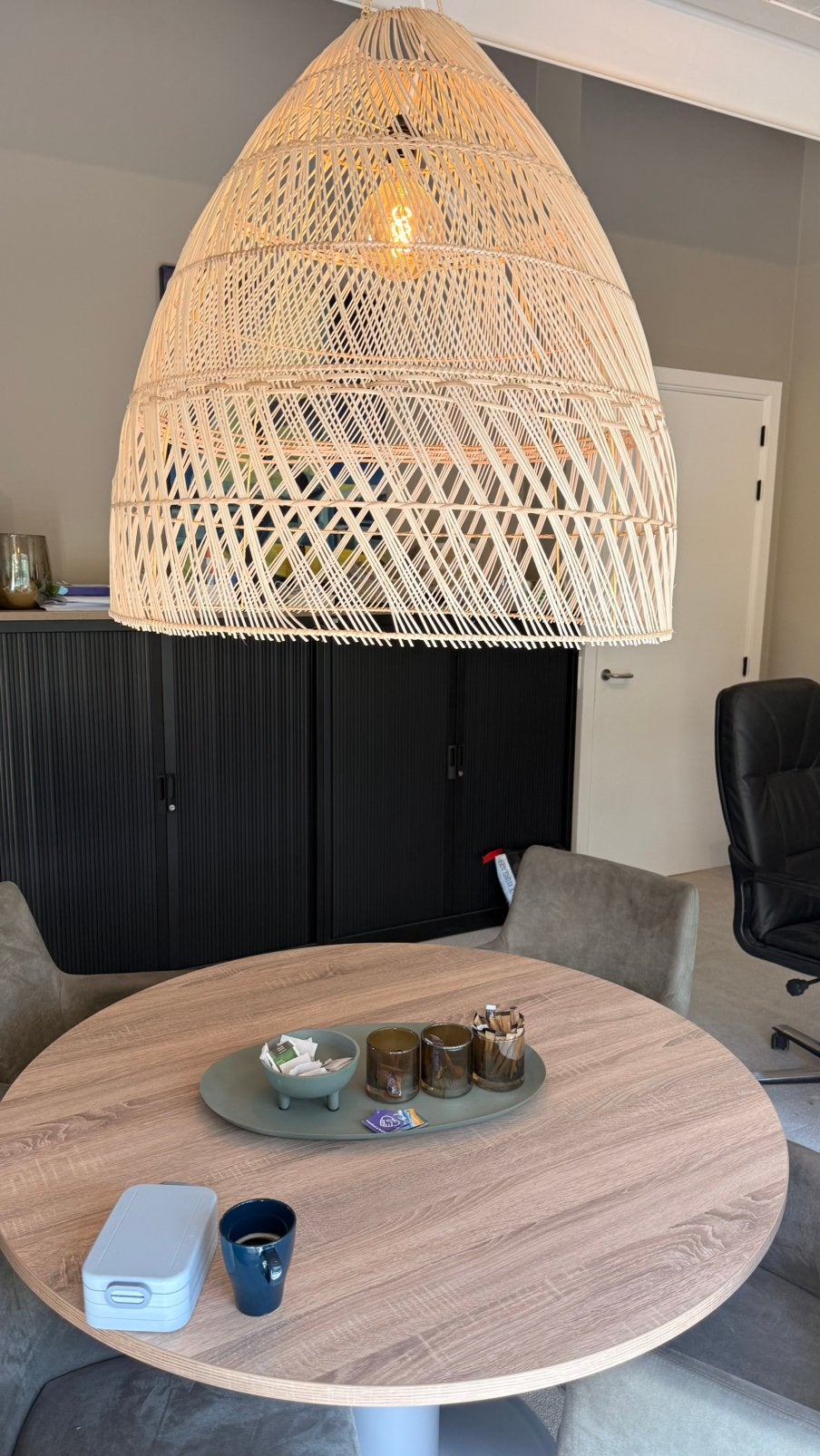 Grote rotan hanglamp naturel – Ø70 x H80 cm – eyecatcher, Ophalen, Zo goed als nieuw, Hanglamp