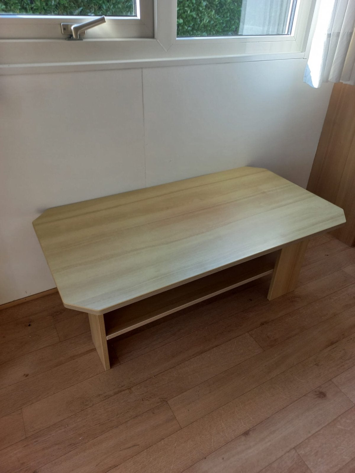 Houten salontafel met opbergruimte, Ophalen, Gebruikt, 100 tot 150 cm, 50 tot 100 cm