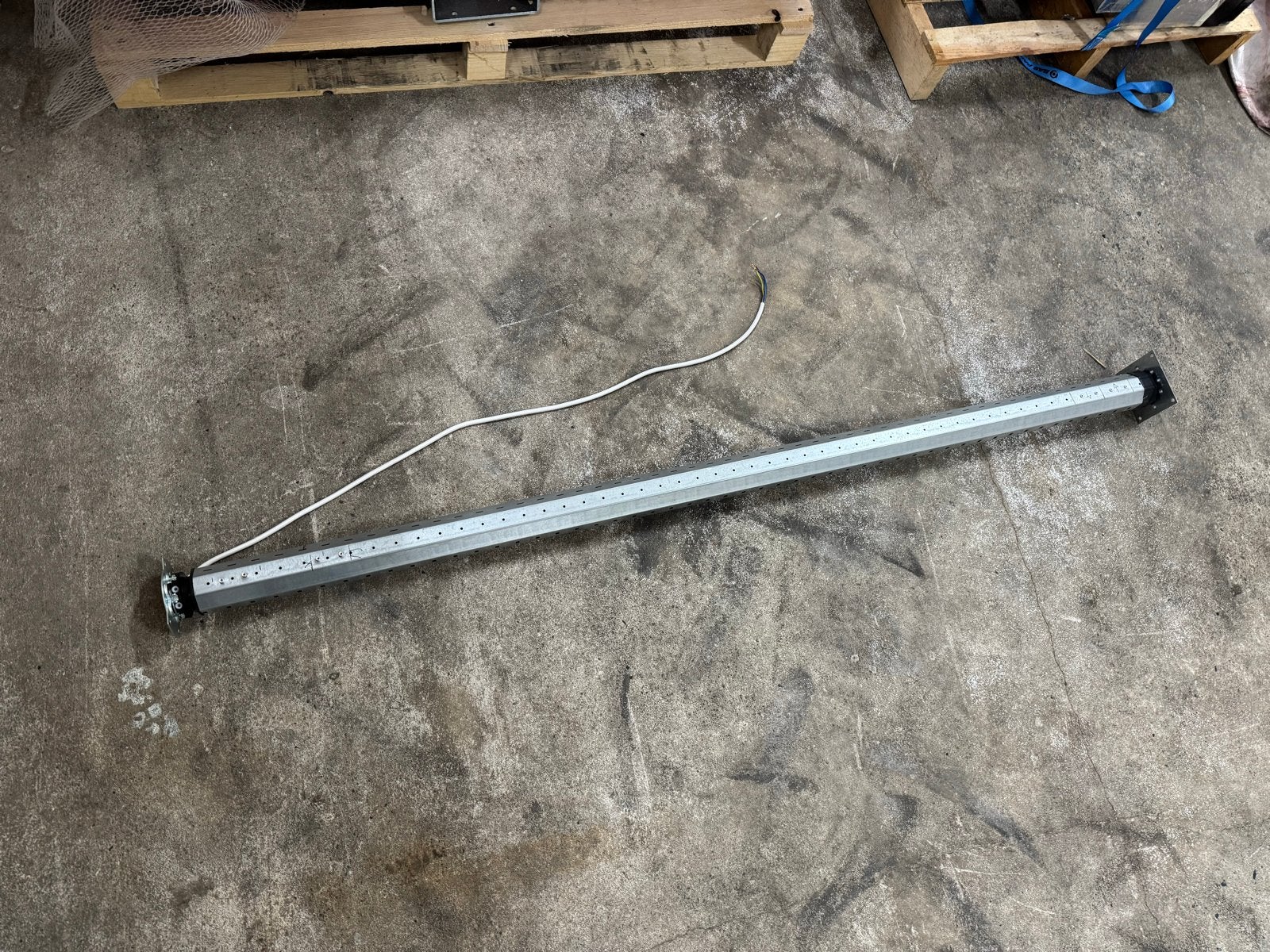 Simu T5 rolluikmotor 50Nm met 160cm zeskantbuis, Ophalen of Verzenden, Nieuw, Elektrische bediening, 150 tot 200 cm
