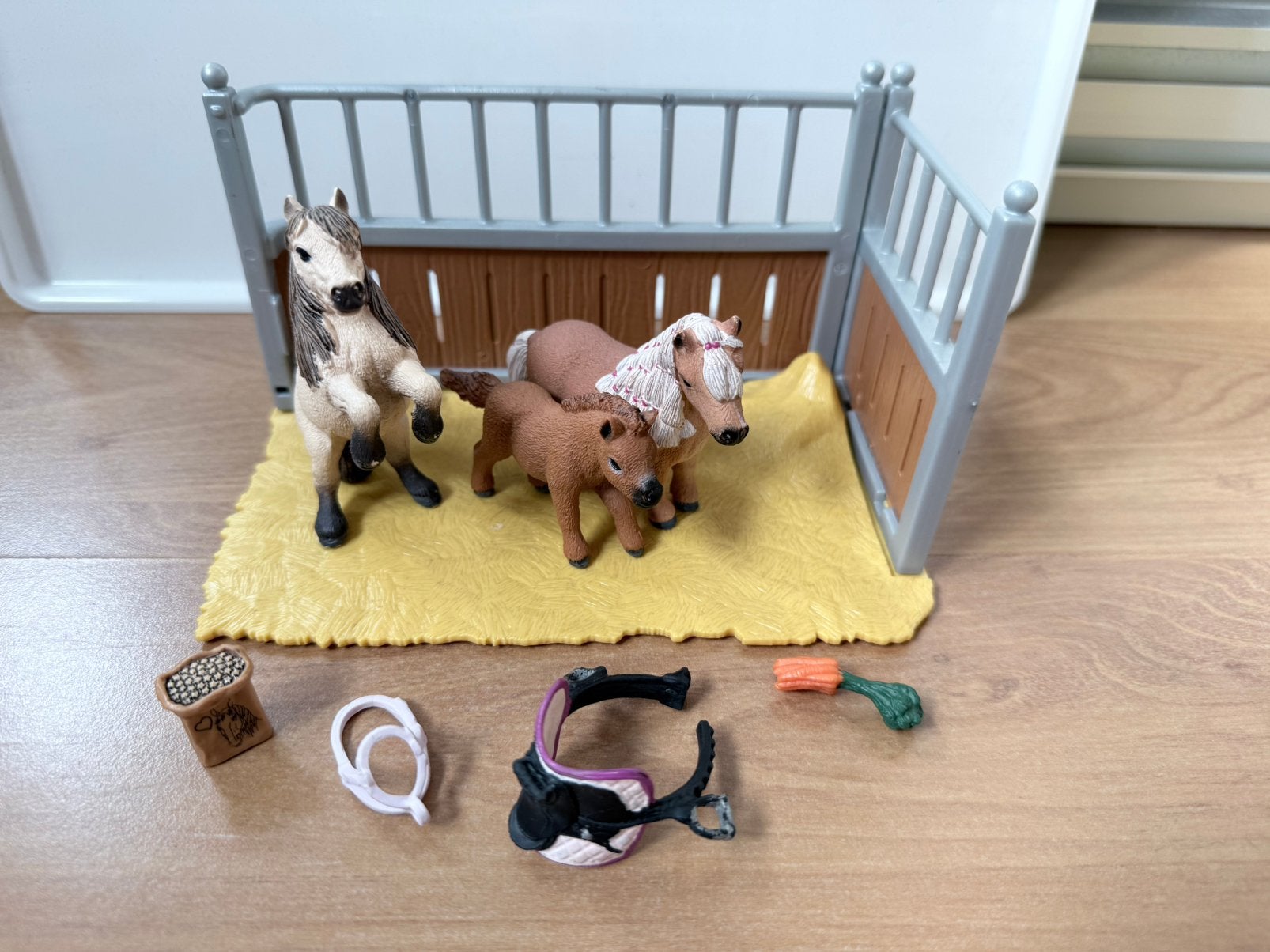 schleich HORSE CLUB | Mini Shetty familie 41432 + extras, Ophalen of Verzenden, Zo goed als nieuw