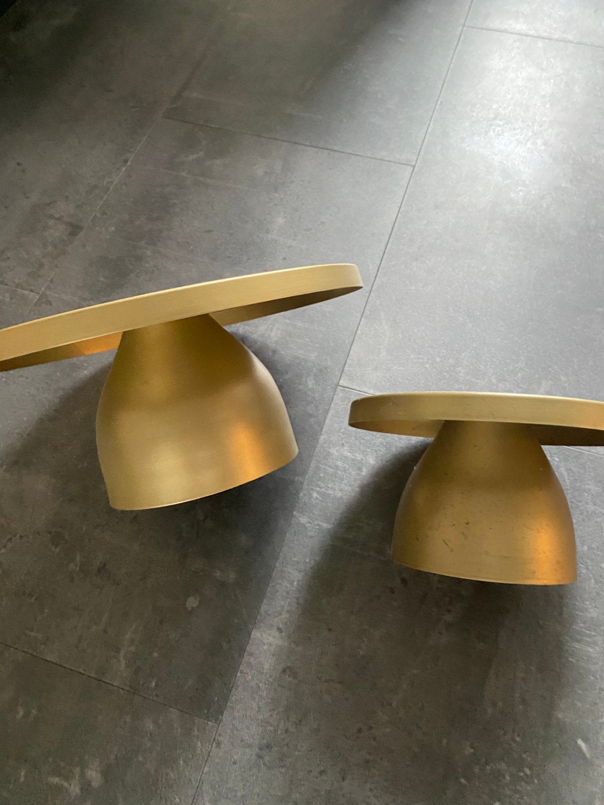 Taartplateau set goudkleur, Huis en Inrichting, Ophalen, Zo goed als nieuw
