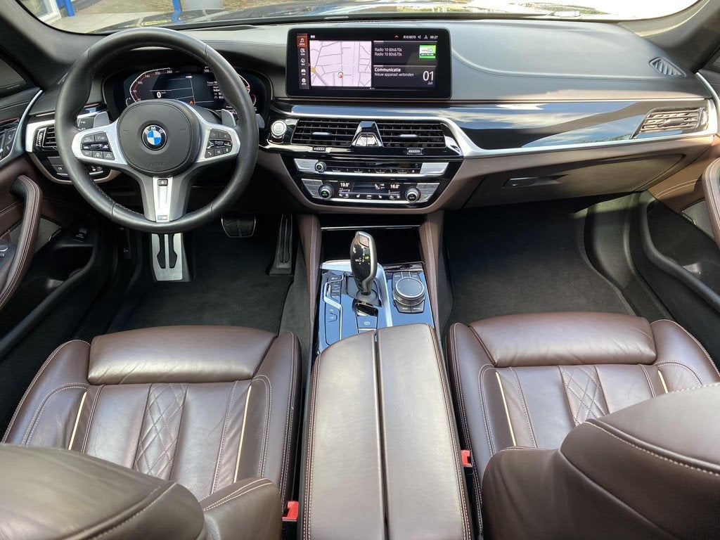 BMW 5-serie Touring 530d High Executive Edition Pano / M-pak, Auto's, BMW, Automaat, Achterwielaandrijving, Gebruikt, Euro 6
