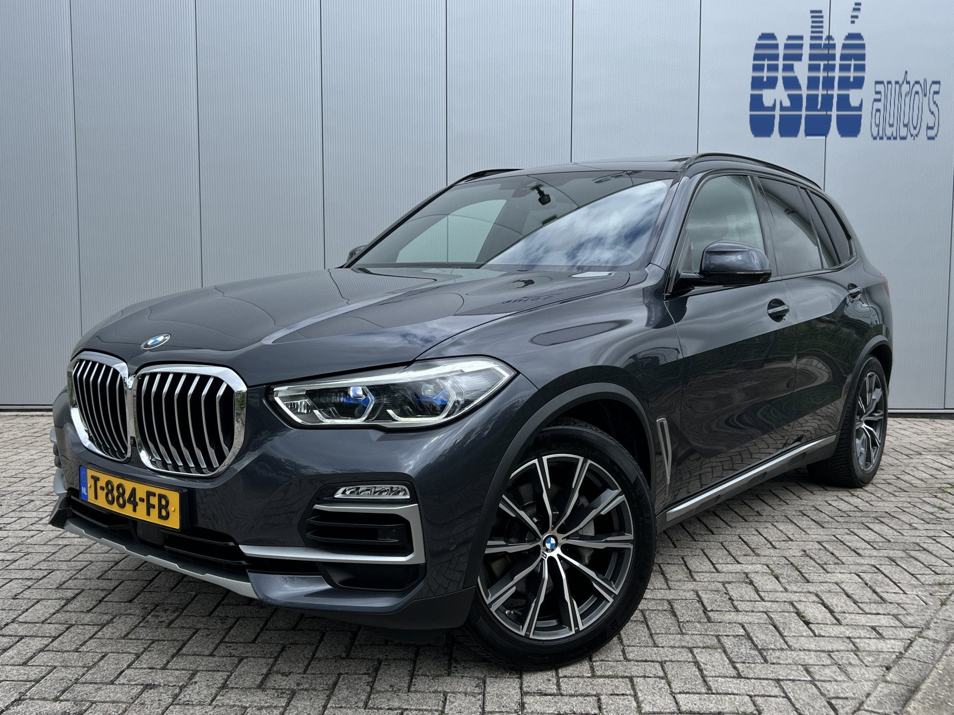 BMW X5 xDrive30d High Executive X-Line Luchtvering Trekhaak, Auto's, Gebruikt, 2993 cc, Met garantie (alle), 255 €/maand