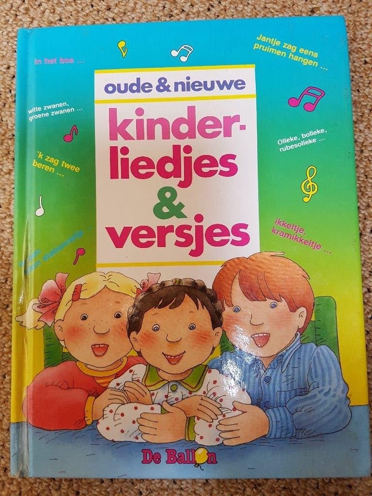 Oude & Nieuwe Kinderliedjes & Versjes - De Ballon, Jongen of Meisje, Ophalen of Verzenden, Voorleesboek, Onbekend