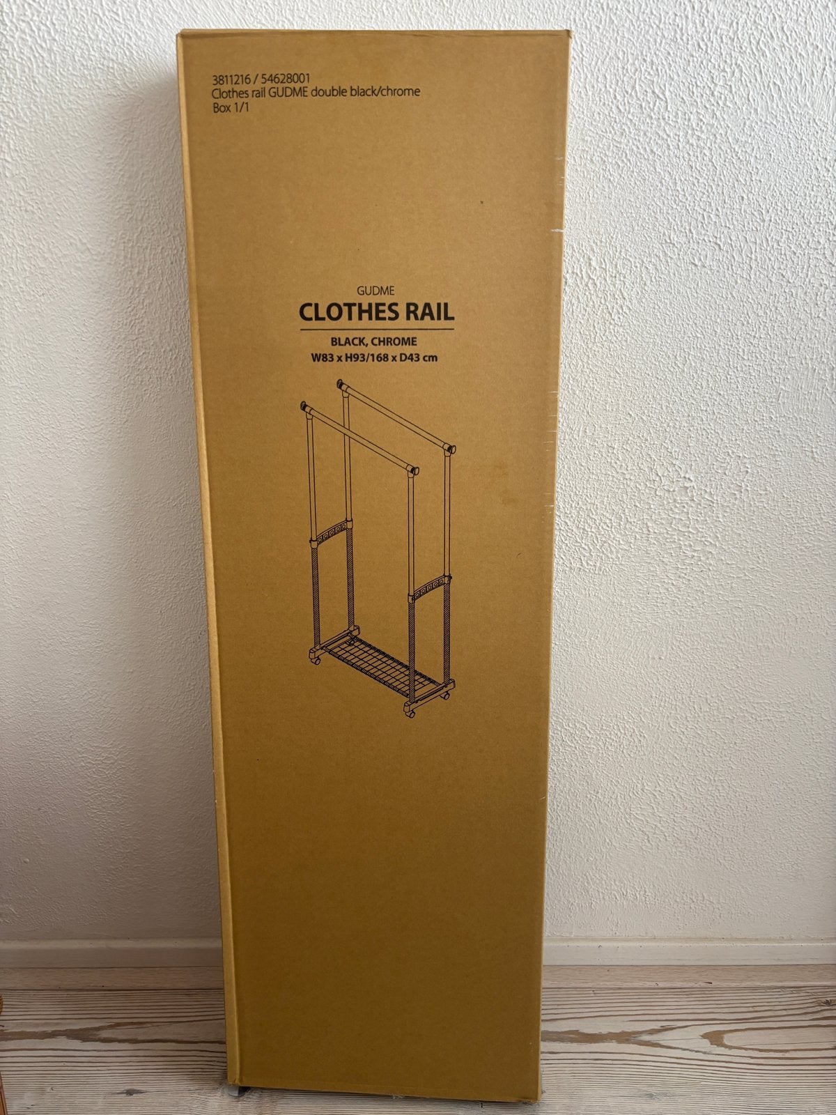 GUDME Kledingrek Zwart- Goede Staat, Gedemonteerd, Ophalen, Met wielen, Zo goed als nieuw