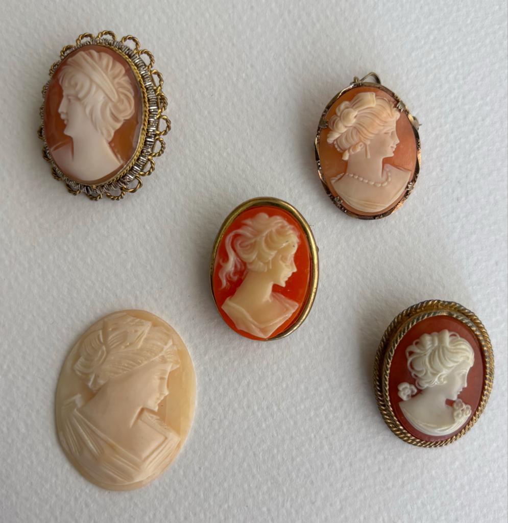 Set van 5 Antieke Camee Broches/Hangers, Sieraden, Tassen en Uiterlijk, Broches, 4 tot 7 cm, Gebruikt, Verzenden, Oranje