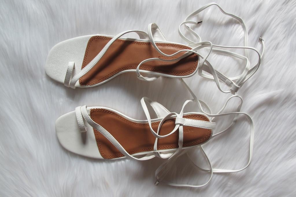 Geometric heel sandals (Reserved), Wit, Nieuw, Reserved, Sandalen of Muiltjes