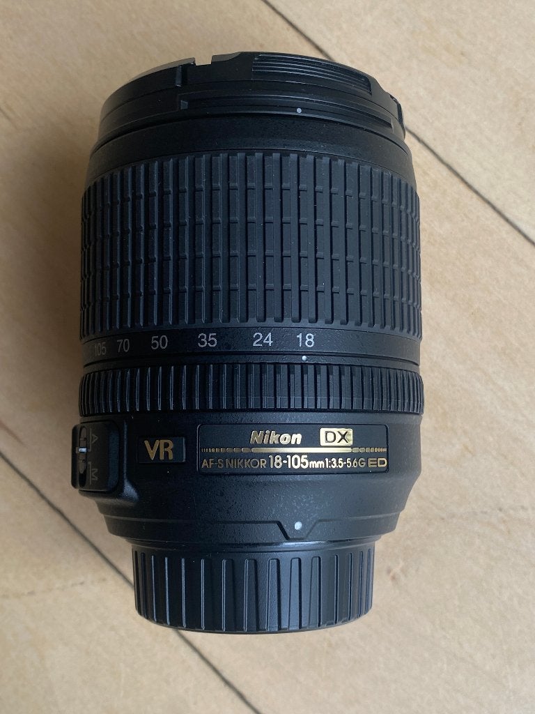 Nikon AF-S Nikkor 18-105mm f/3.5-5.6G ED VR lens, Audio, Tv en Foto, Fotografie | Lenzen en Objectieven, Beschermhoes/tas, Nikon F-mount