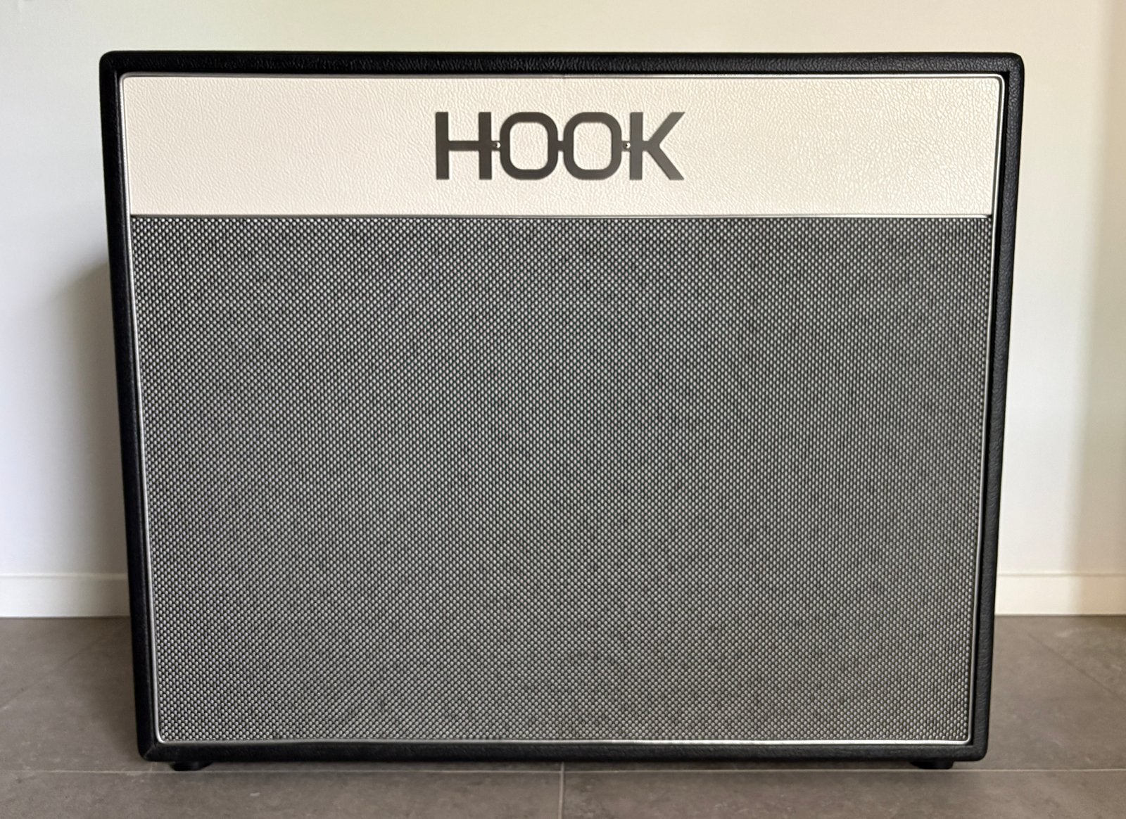 Hook Cabinet 2x12 Alnico Gold+Greenback, Muziek en Instrumenten, Versterkers | Bas en Gitaar, Ophalen, Zo goed als nieuw, 50 tot 100 watt