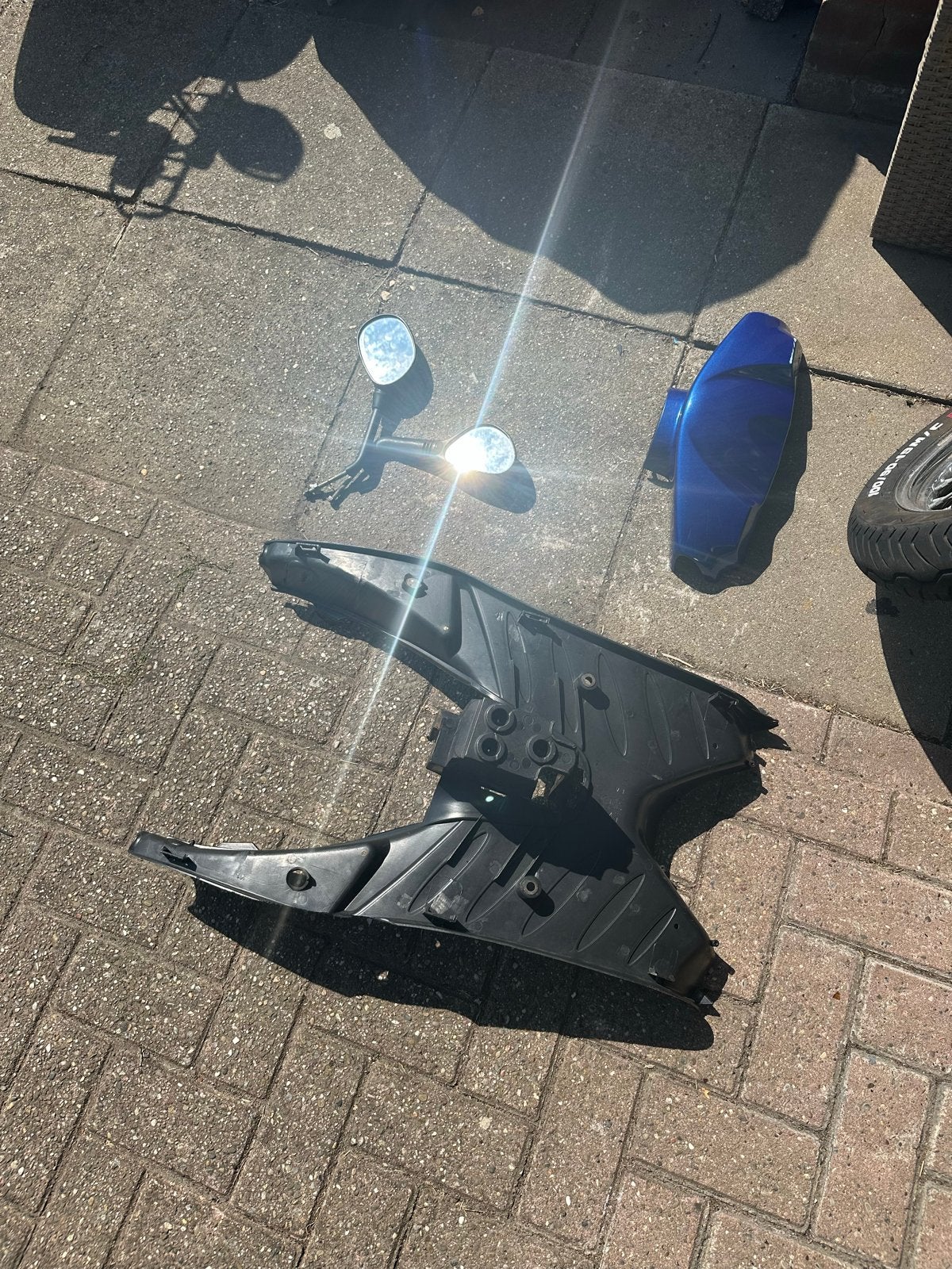 Kappen en spiegels voor Peugeot Vivacity 2005, Fietsen en Brommers, Ophalen, Gebruikt, Kap, Peugeot