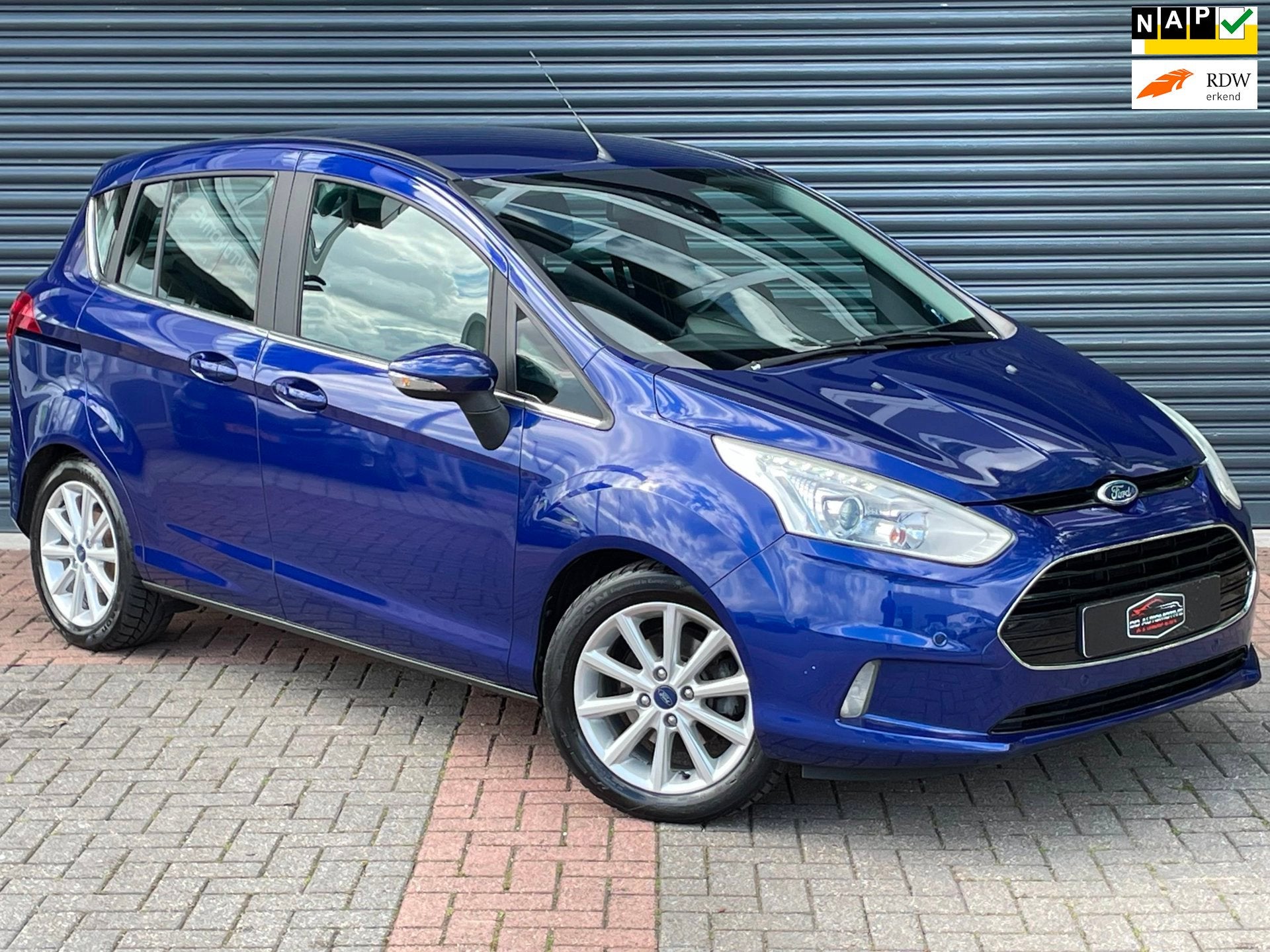 Ford B-Max 1.0 EcoBoost Titanium Camera | Trekhaak | Navi |, Voorwielaandrijving, Gebruikt, Origineel Nederlands, Bedrijf