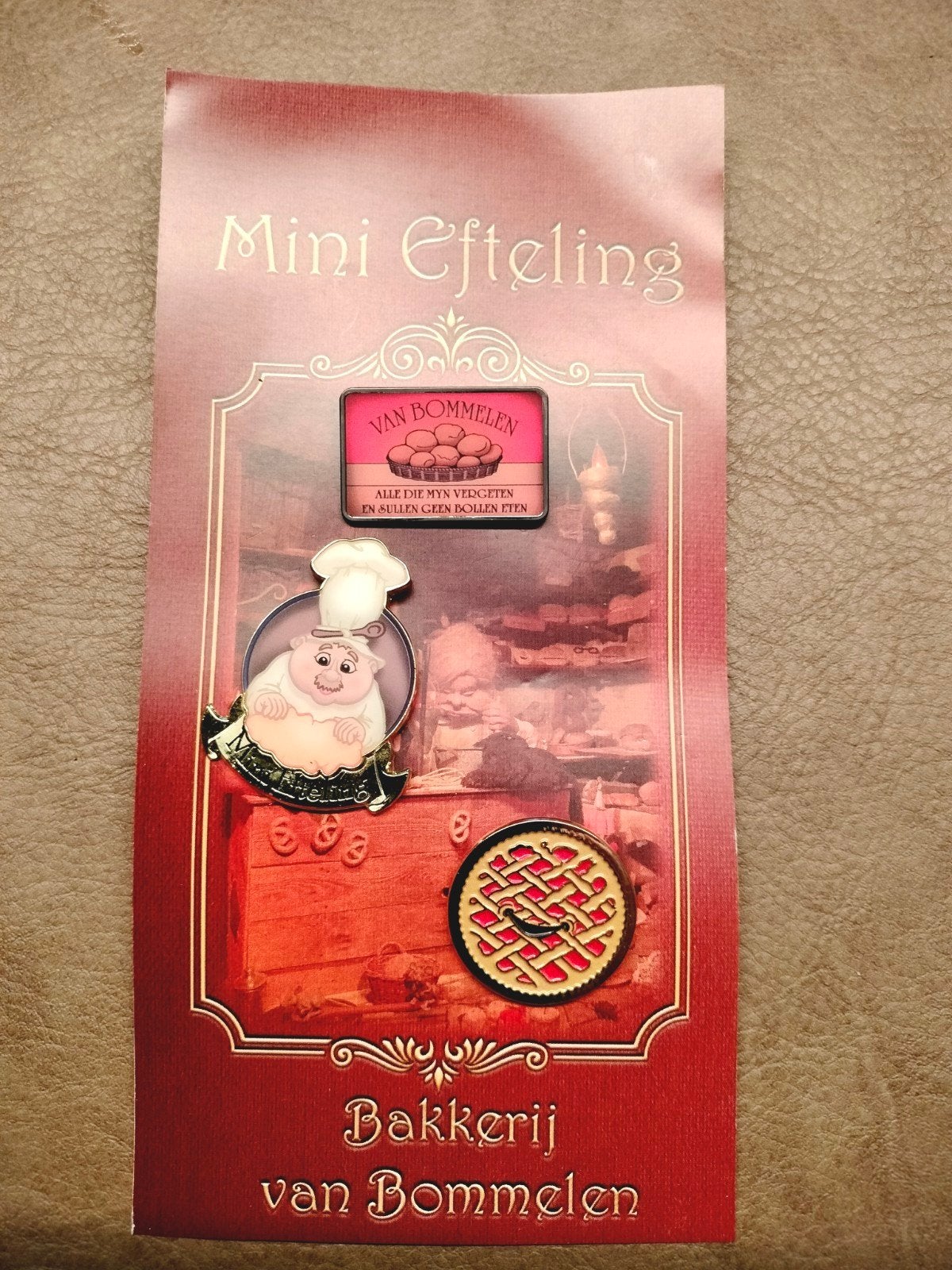 Mini Efteling pin: Serie Bakkerij van Bommelen, Verzamelen, Verzenden, Nieuw, Button of Speldje