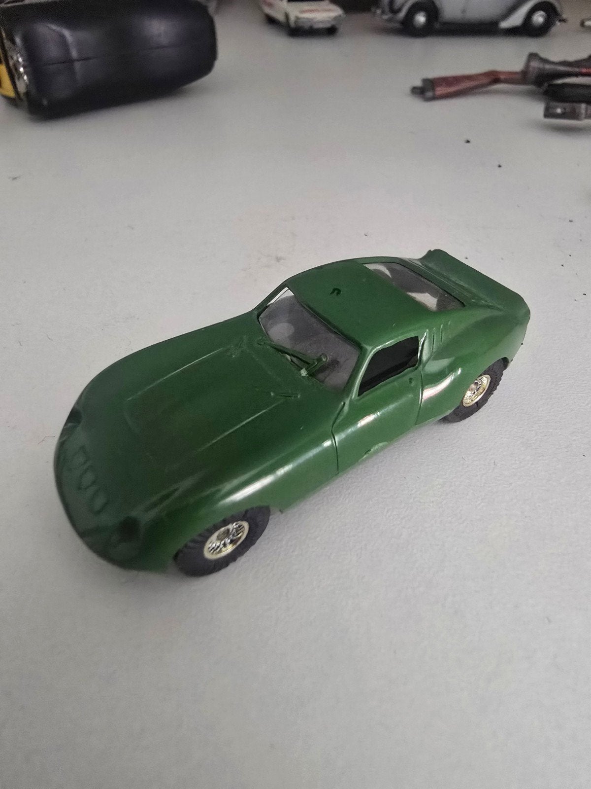 Faller raceauto groen - Vintage modelauto, Hobby en Vrije tijd, Modelbouw | Auto's en Voertuigen, Overige merken, Gebruikt, 1:50 of kleiner