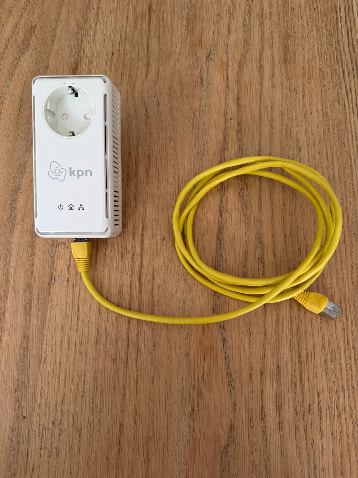 KPN Experia WiFi Versterker/Booster – Incl. Netwerkkabel, Ophalen of Verzenden, Zo goed als nieuw