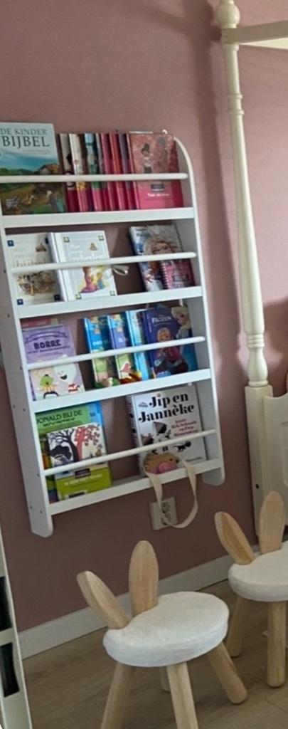 Boekenrek, Ophalen, 50 tot 100 cm, Zo goed als nieuw, Minder dan 100 cm
