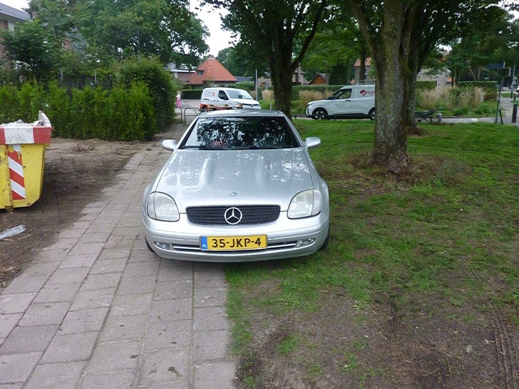 Mercedes-Benz SLK 2.0 Slk200 Roadster AUT 1997 Grijs, Auto's, 1998 cc, 4 cilinders, Cabriolet, SLK