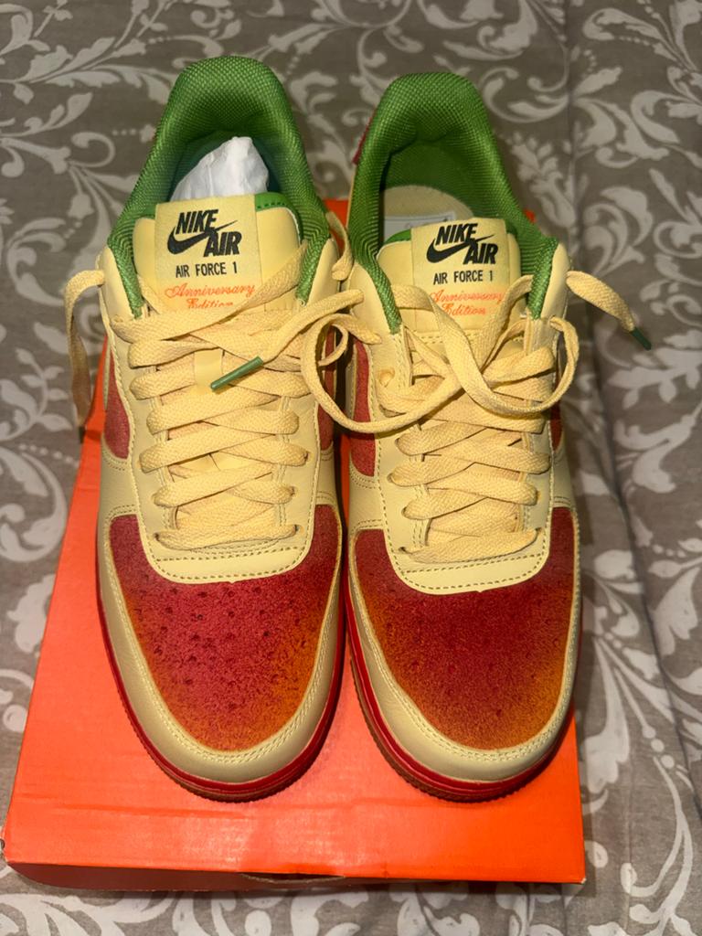 Nike Air Force 1 Anniversary Limited Edition, Ophalen, Zo goed als nieuw, Geel, Sneakers of Gympen