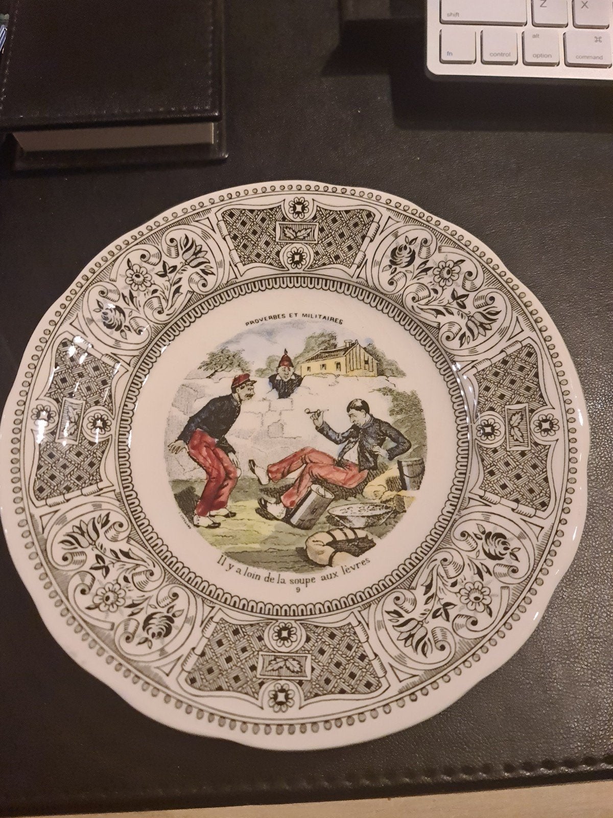 Set van 6 Gien 'Proverbes et Militaires' borden (nr. 7-12), Ophalen of Verzenden