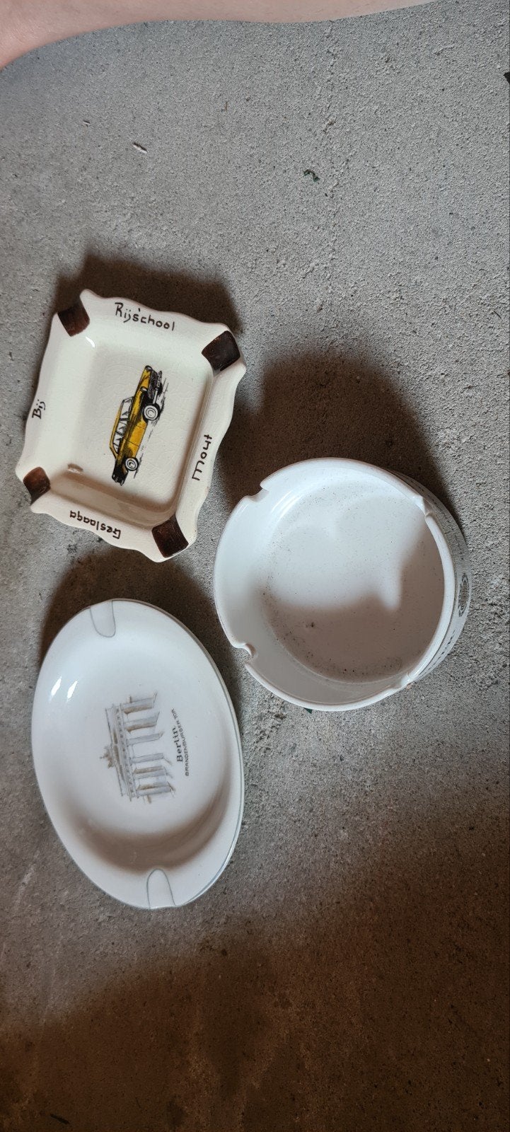 Set van 3 vintage asbakken: Bier, Berlijn, Rijschool, Ophalen of Verzenden