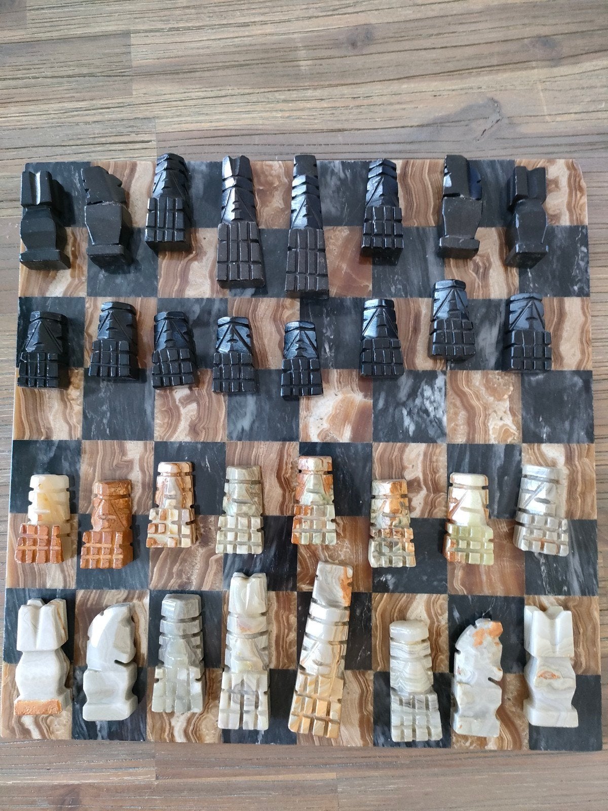 Uniek handgemaakt schaakspel van onyx marmer, Ophalen of Verzenden, Minder dan 500 stukjes, Zo goed als nieuw, Schaken