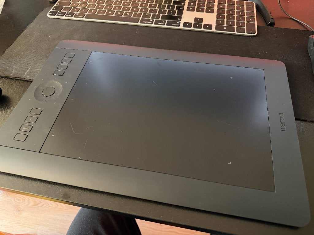 Wacom Intuos Pro Medium + Bluetooth, Computers en Software, Tekentablets, Ophalen of Verzenden, Gebruikt, Draadloos
